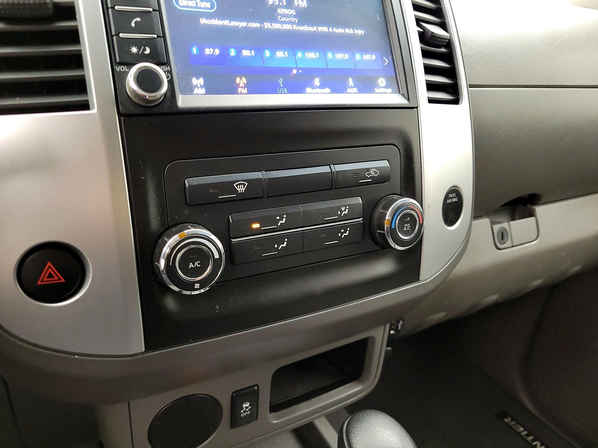 Thumbnail: 2021 Nissan Frontier - 16