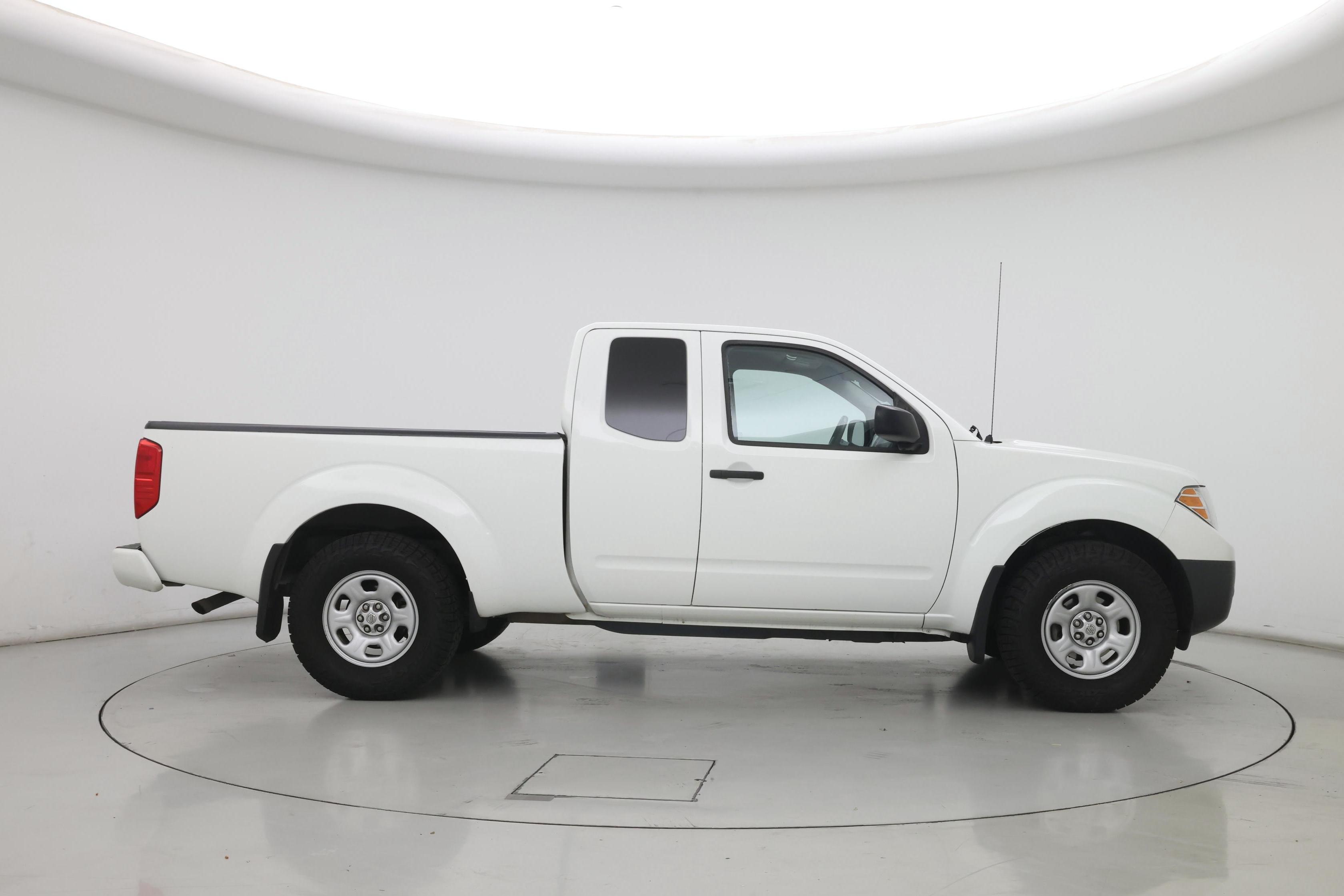 Thumbnail: 2021 Nissan Frontier - 7