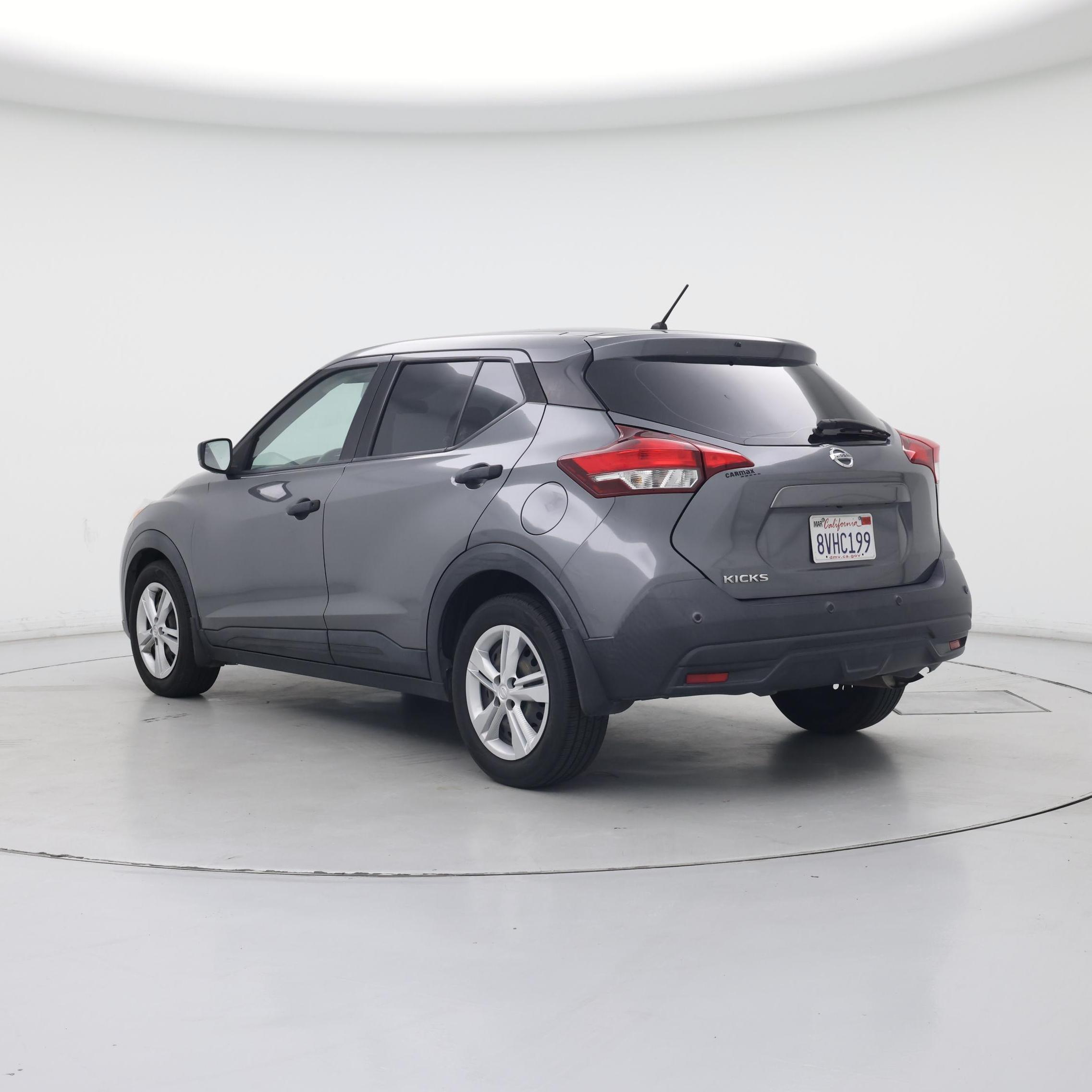 Thumbnail: 2020 Nissan Kicks - 2