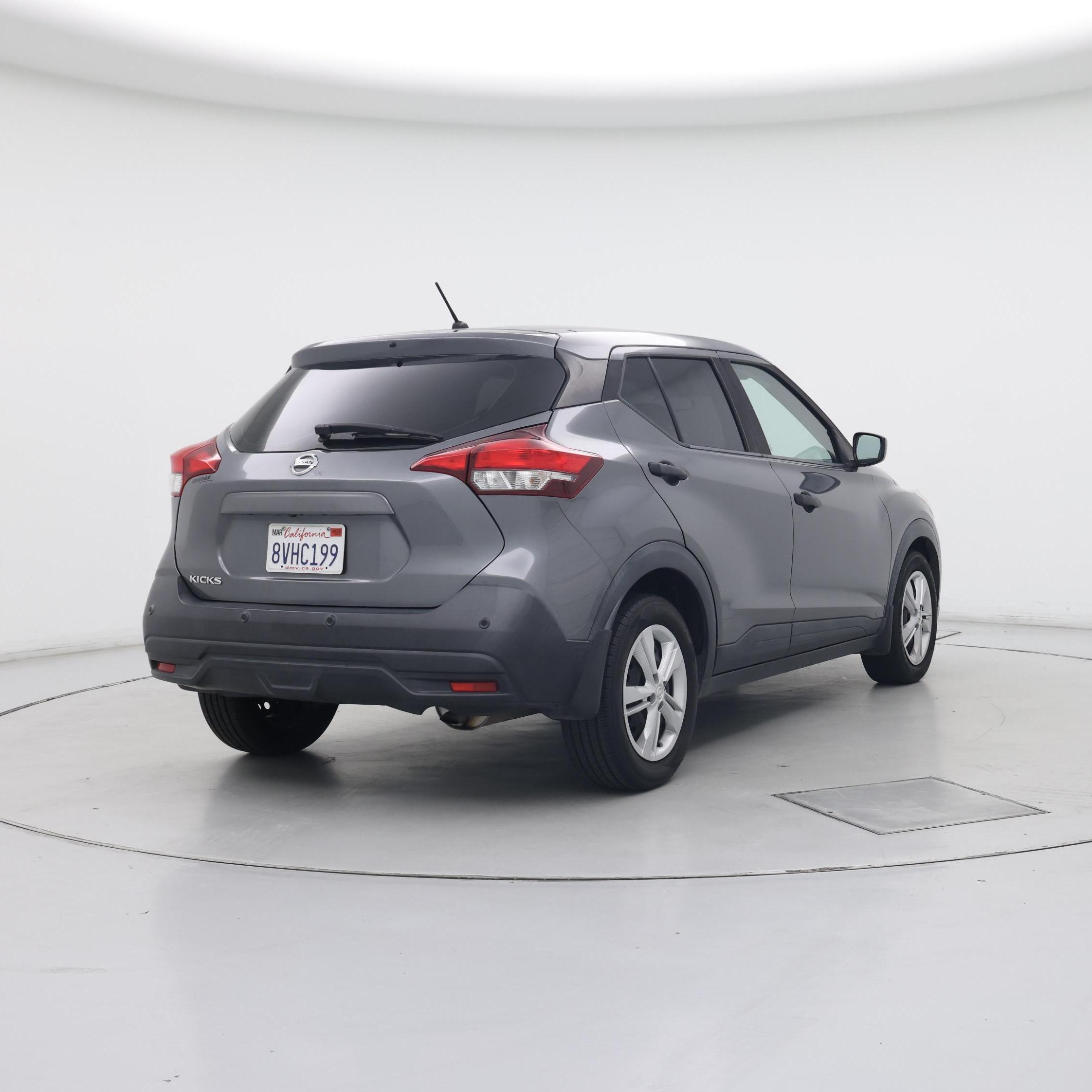 Thumbnail: 2020 Nissan Kicks - 8
