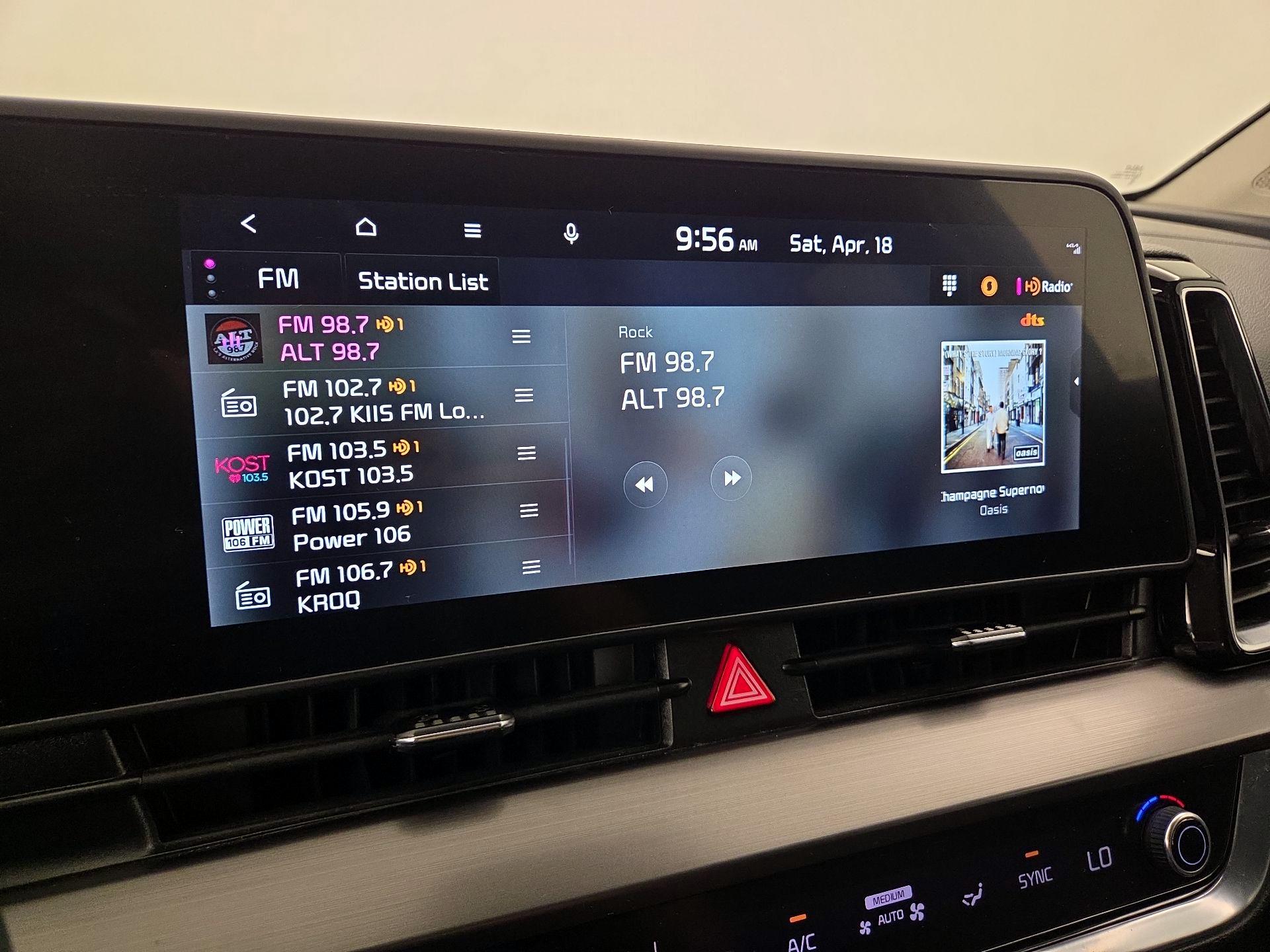 Thumbnail: 2023 Kia Sportage - 16