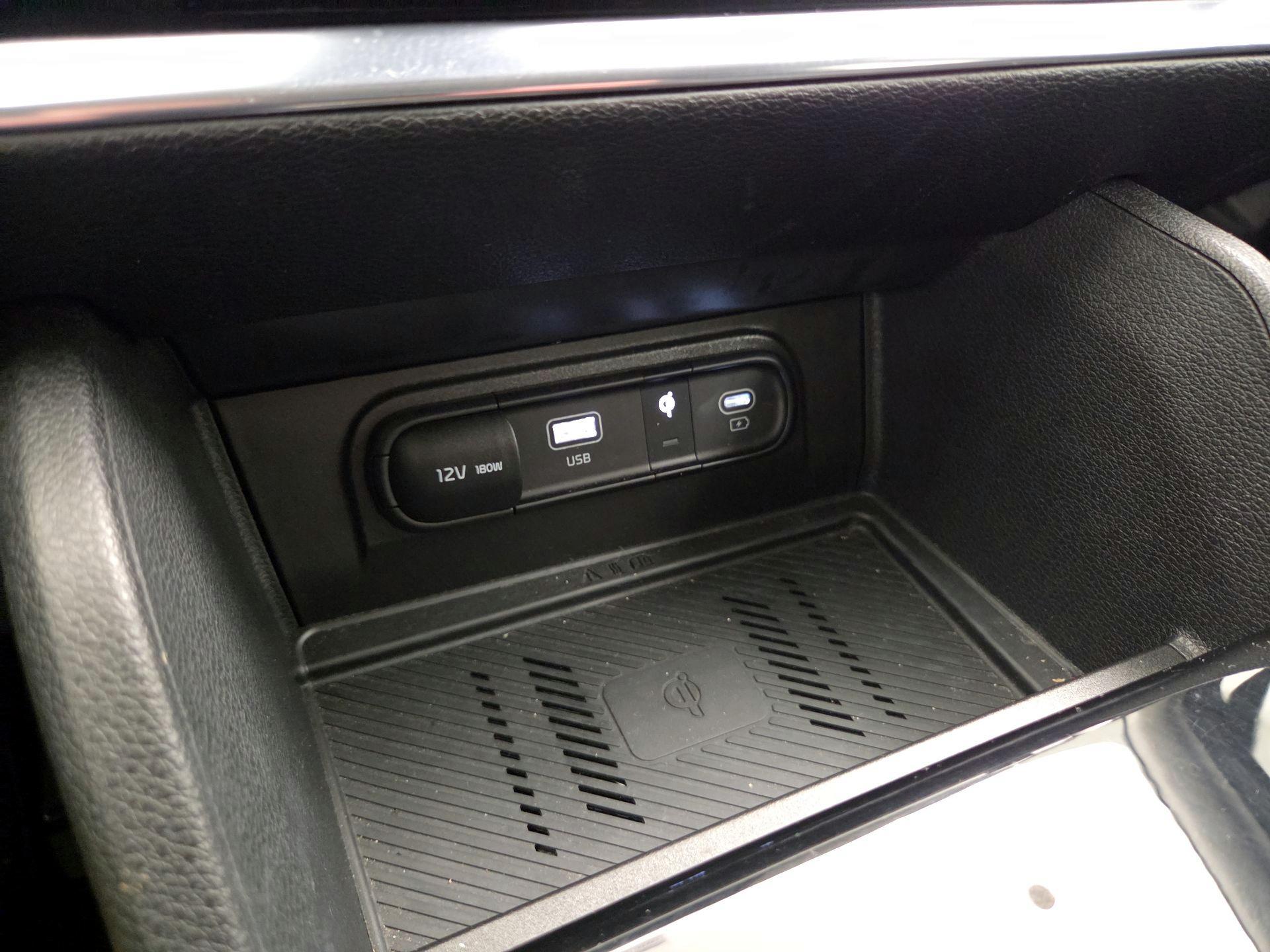 Thumbnail: 2023 Kia Sportage - 19