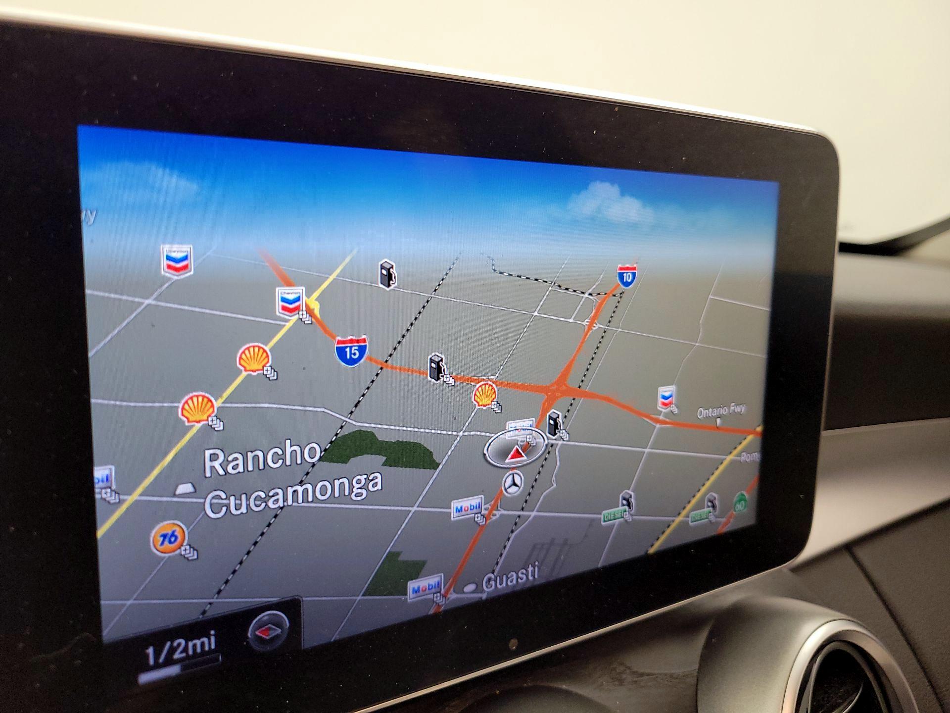 Thumbnail: 2015 Mercedes-Benz C-Class - 14