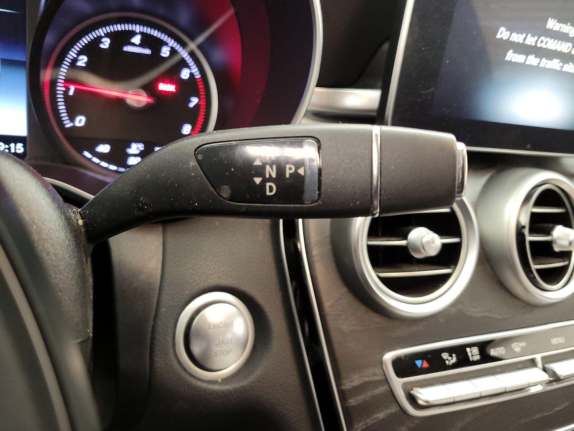 Thumbnail: 2015 Mercedes-Benz C-Class - 17