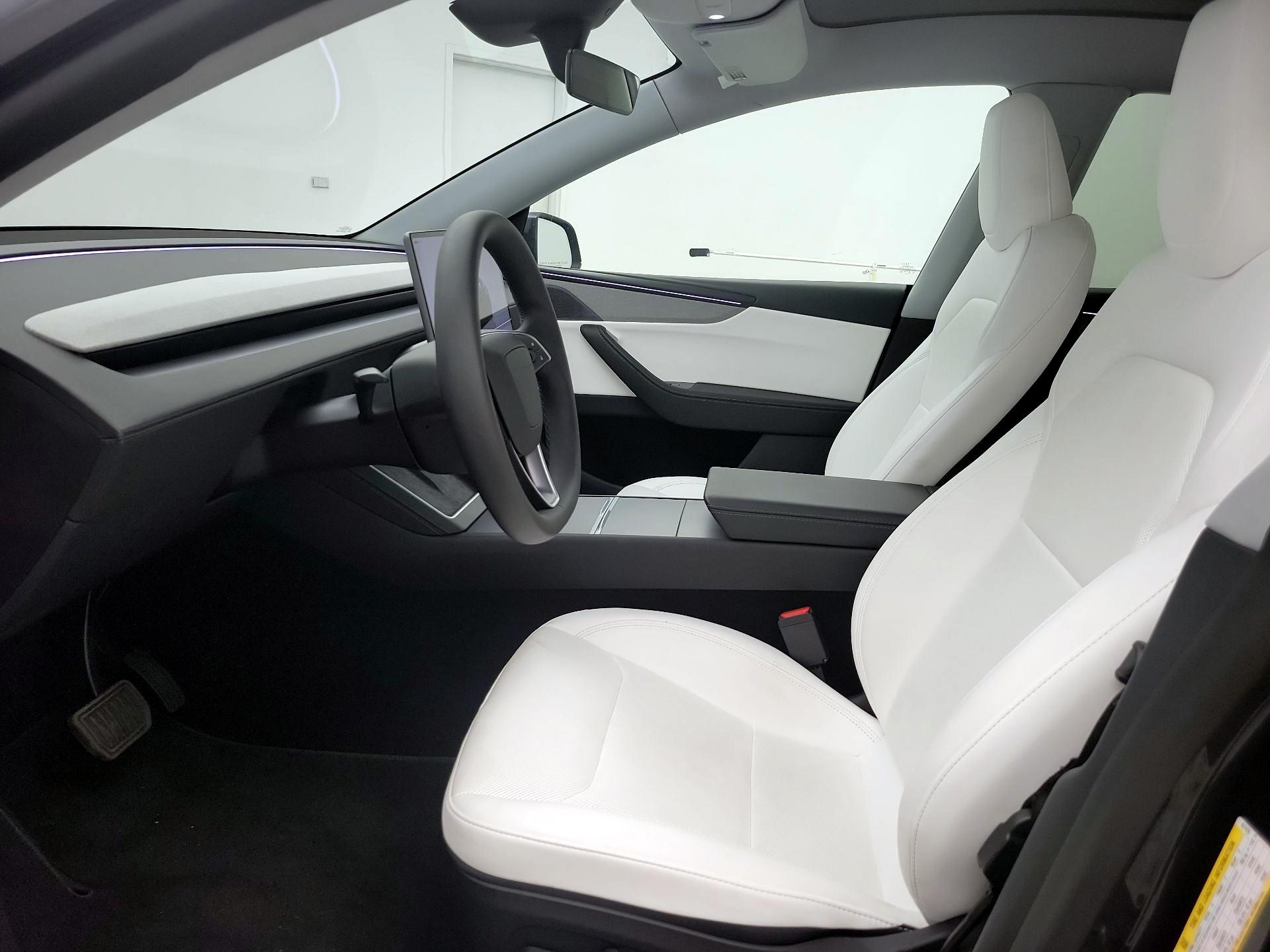 Thumbnail: 2026 Tesla Model Y - 11