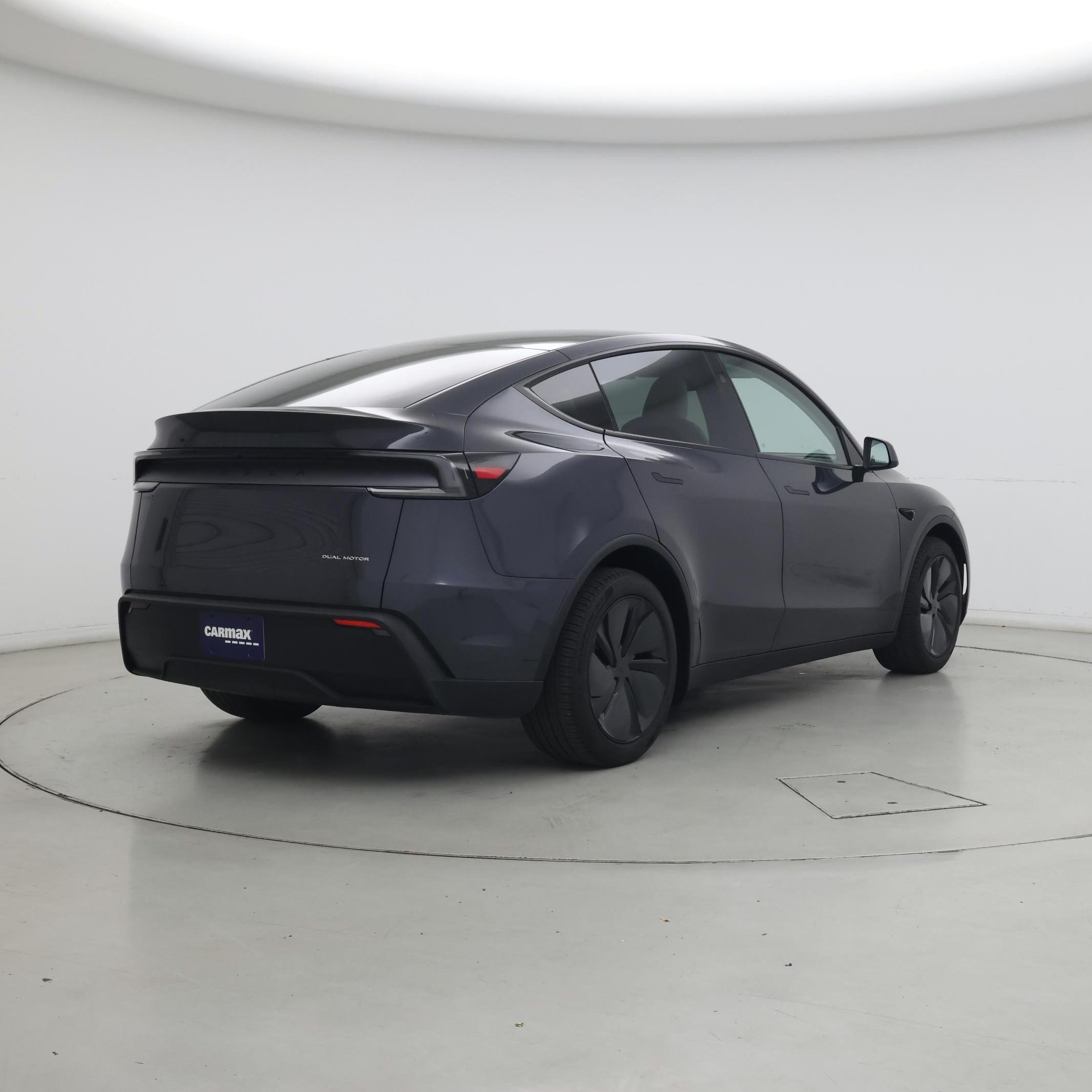 Thumbnail: 2026 Tesla Model Y - 8