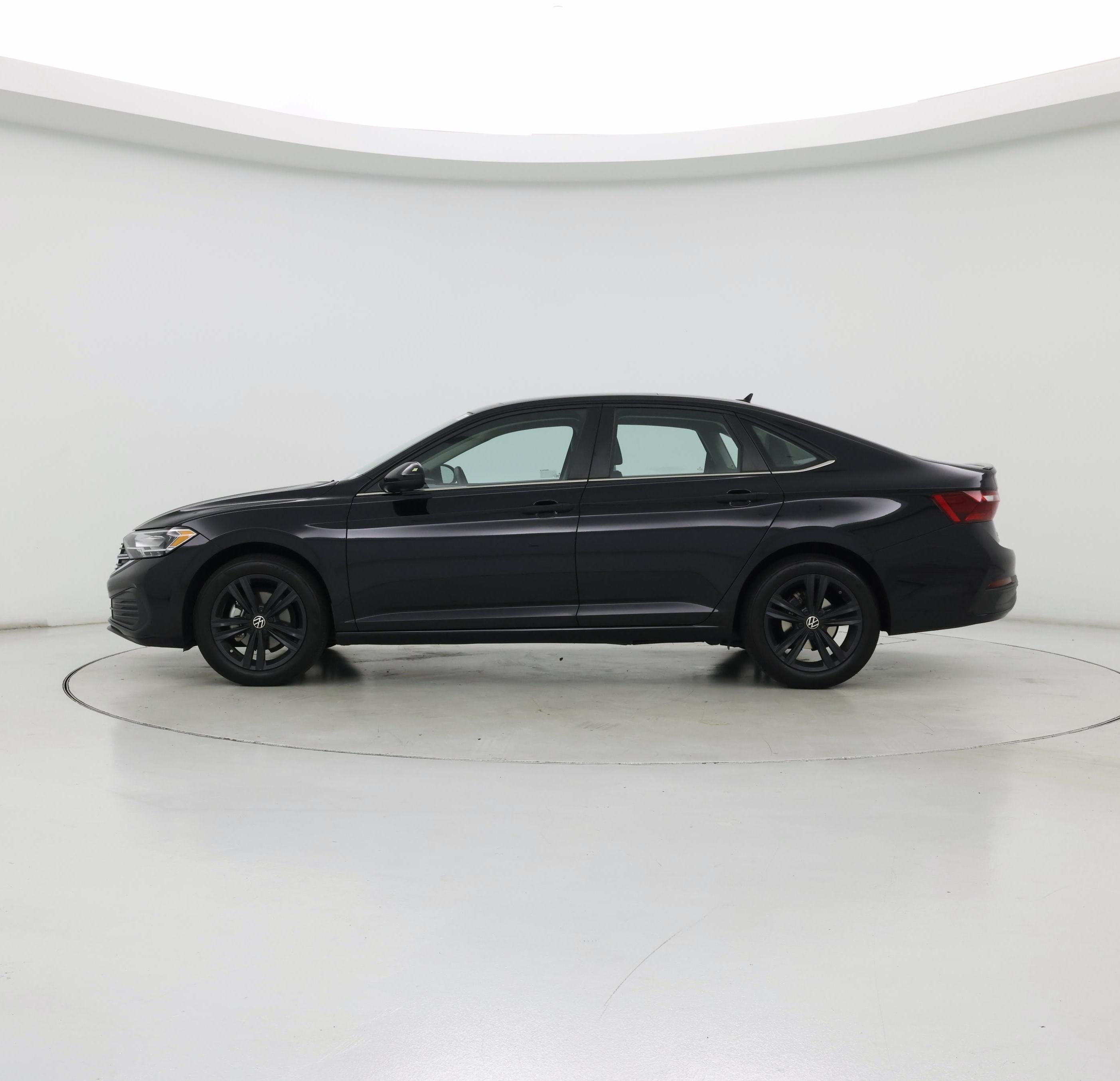 Thumbnail: 2024 Volkswagen Jetta - 3