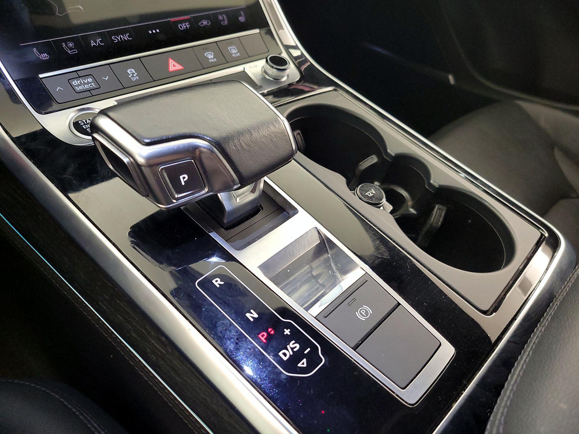 Thumbnail: 2022 Audi Q7 - 18