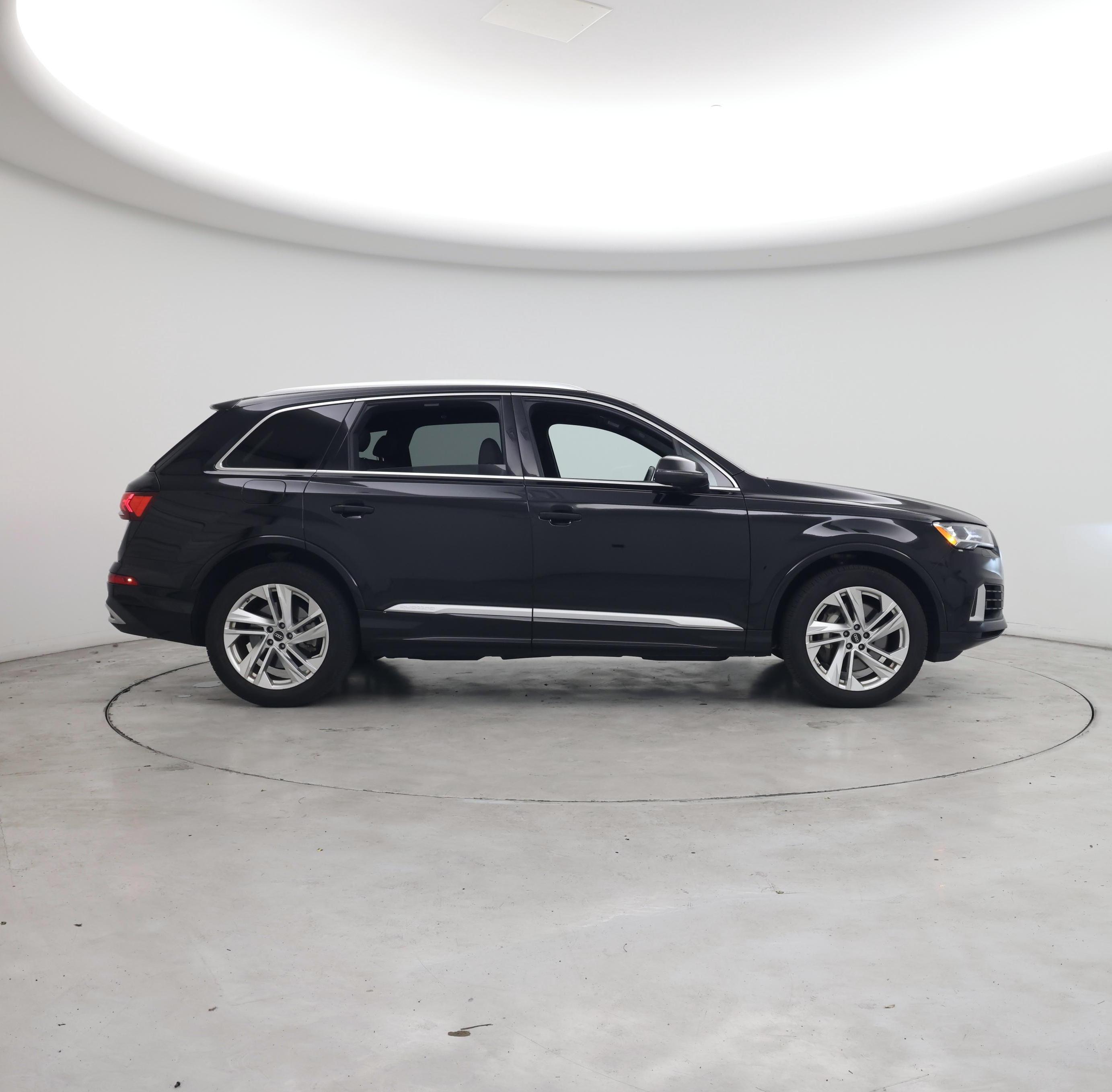 Thumbnail: 2022 Audi Q7 - 7
