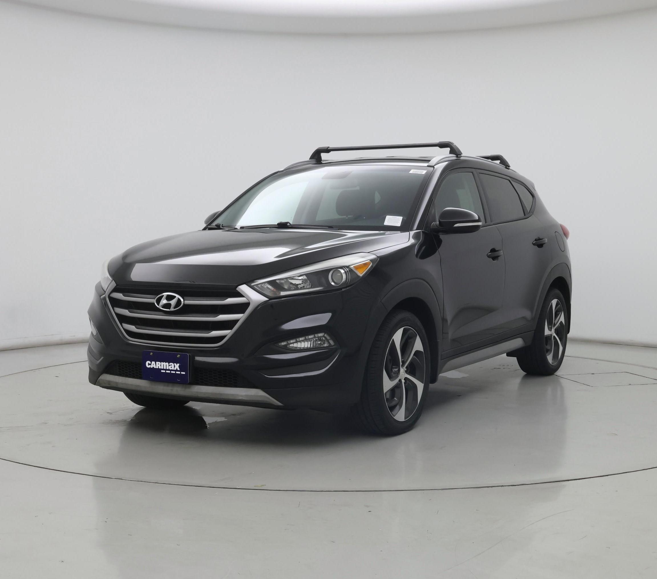 Thumbnail: 2017 Hyundai Tucson - 4