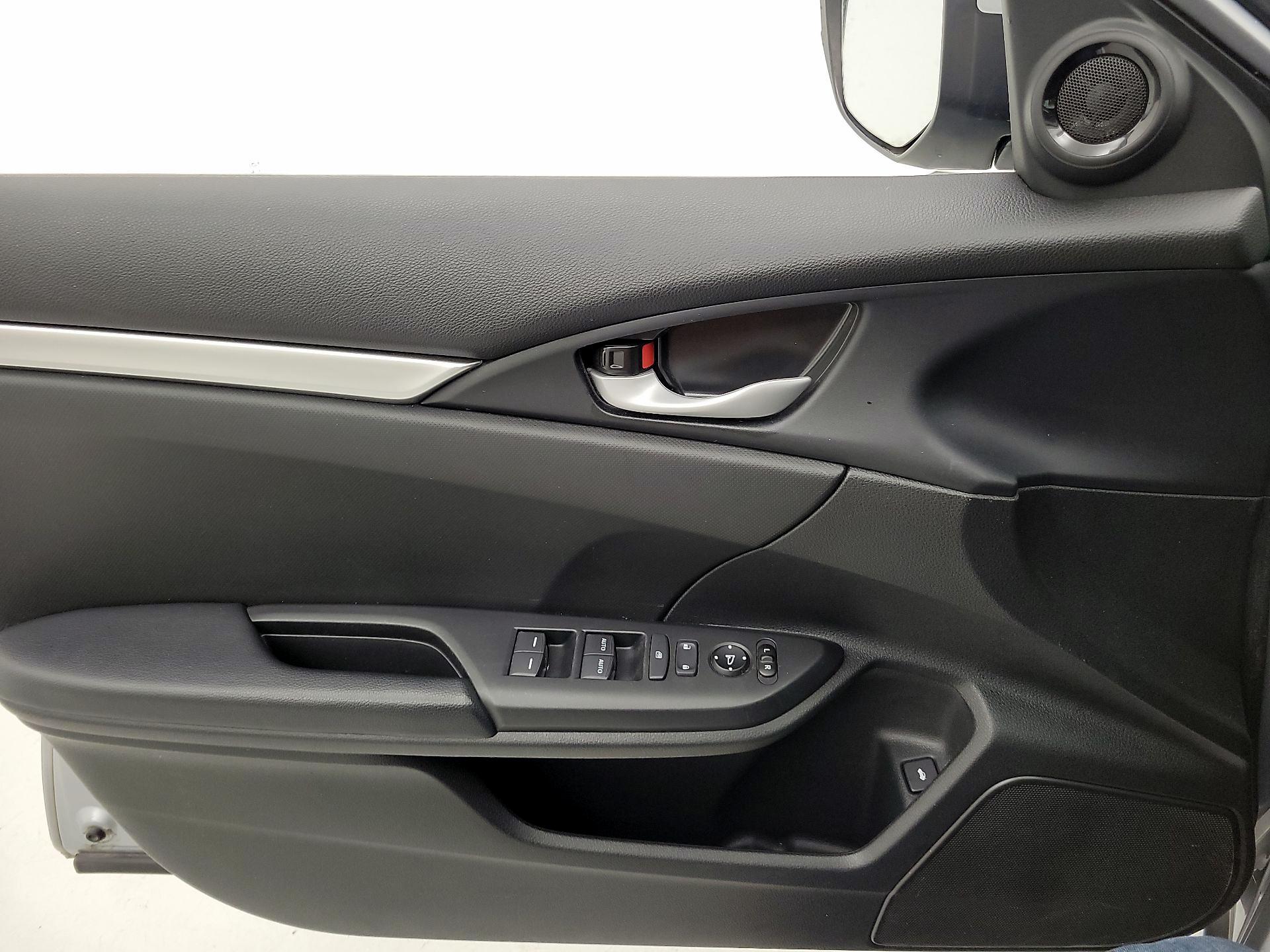 Thumbnail: 2020 Honda Civic - 12