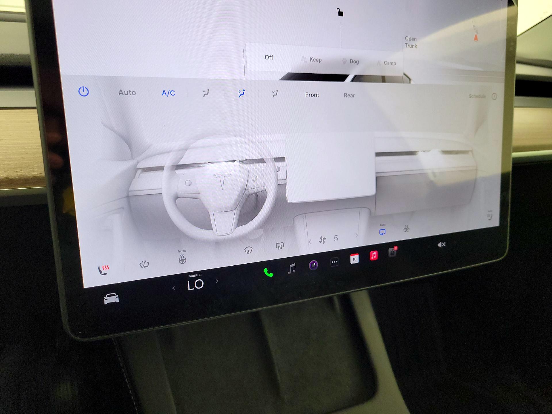 Thumbnail: 2023 Tesla Model Y - 17