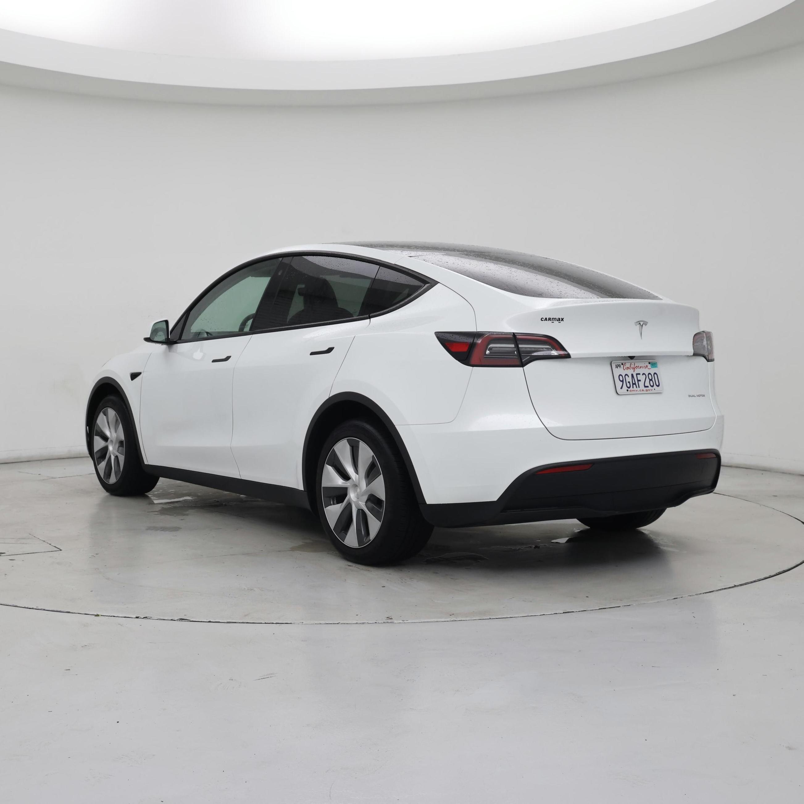 Thumbnail: 2023 Tesla Model Y - 2