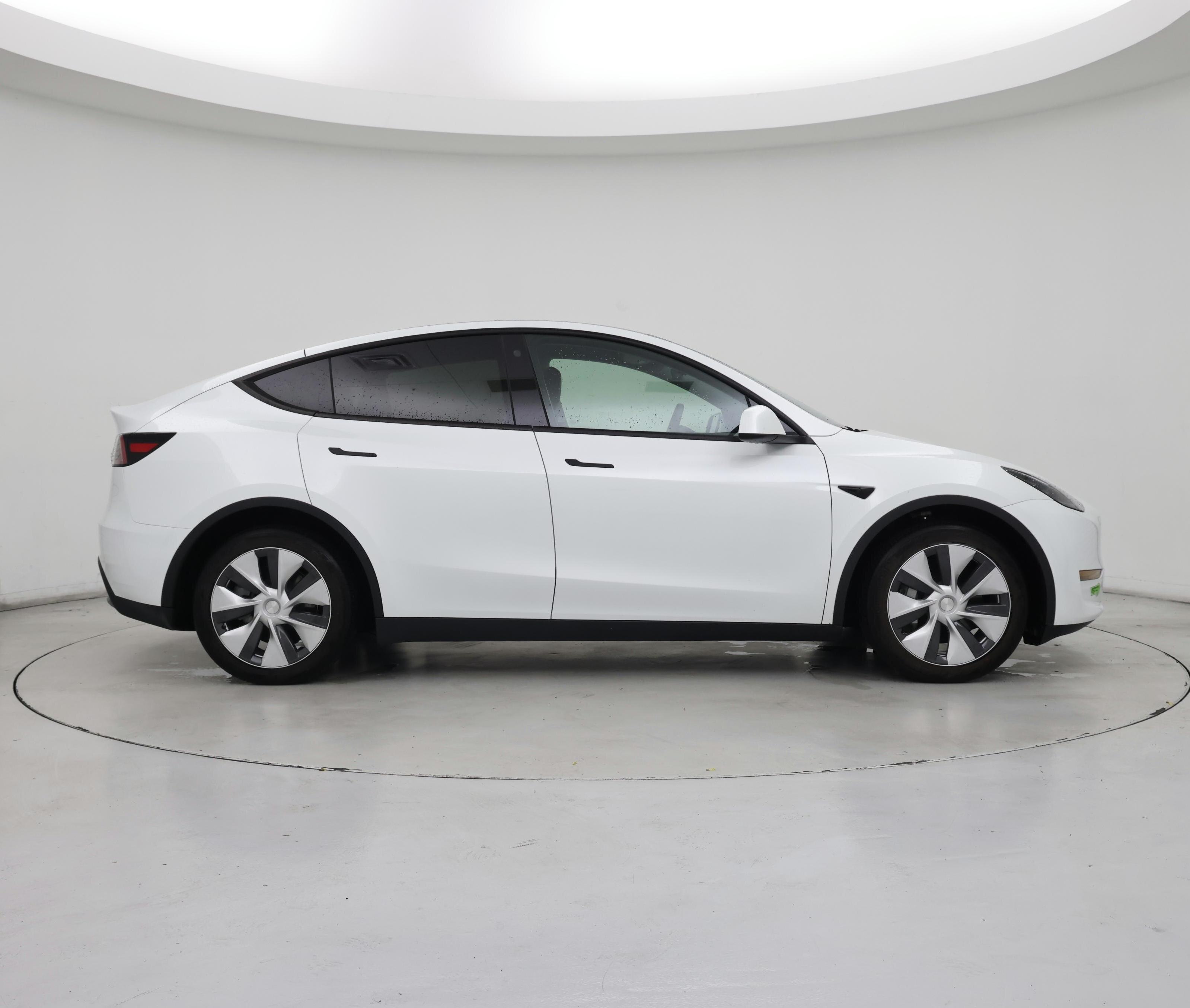 Thumbnail: 2023 Tesla Model Y - 7