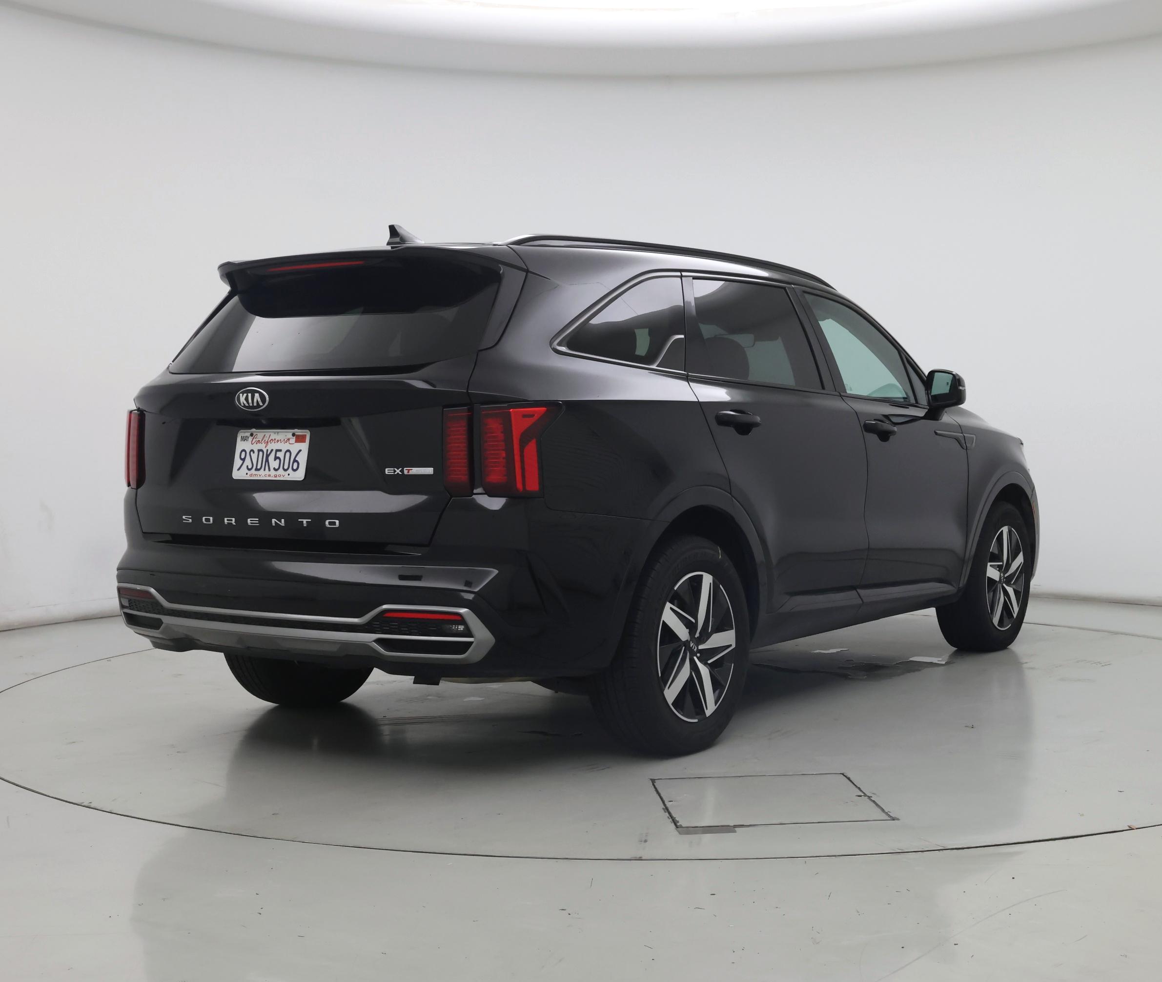 Thumbnail: 2021 Kia Sorento - 8