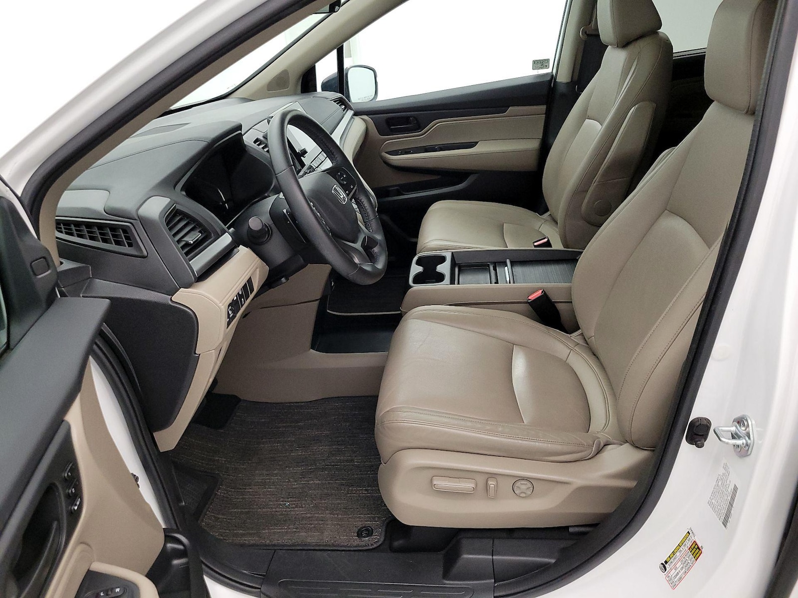2023 Honda Odyssey EX-L - Photo 12