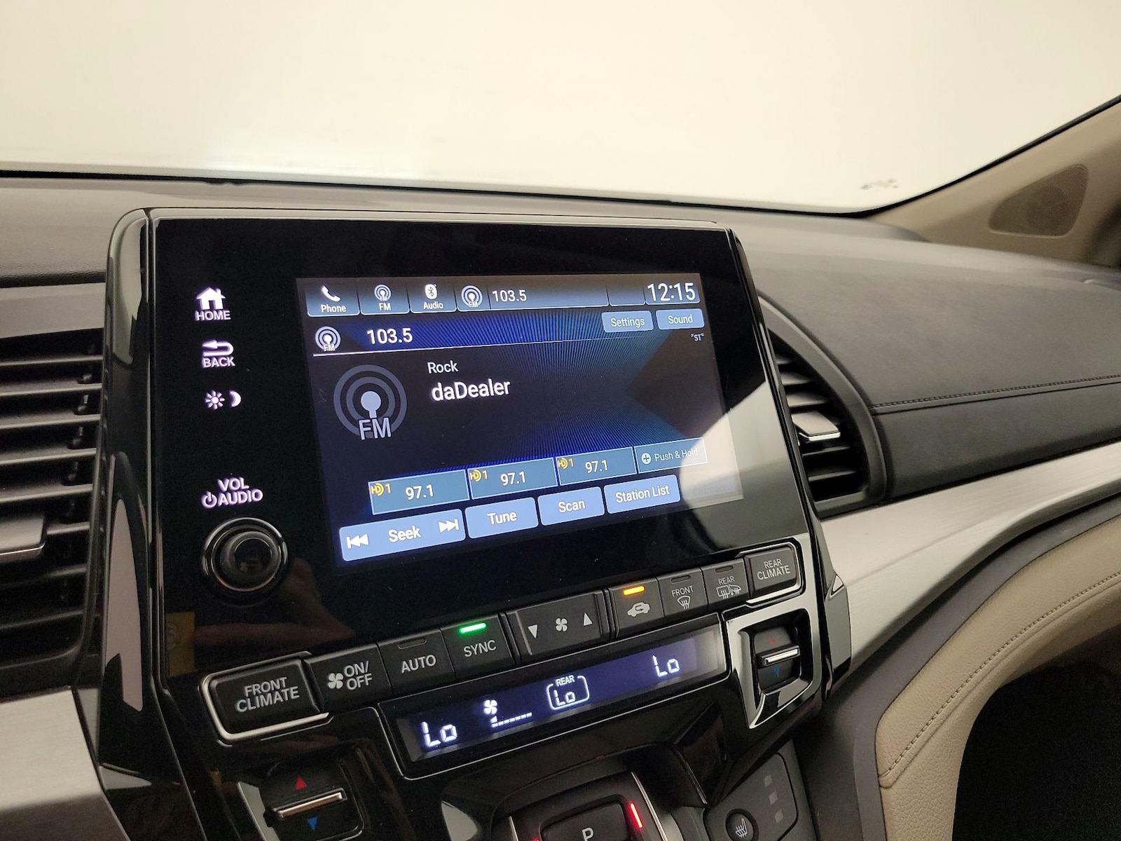 2023 Honda Odyssey EX-L - Photo 16