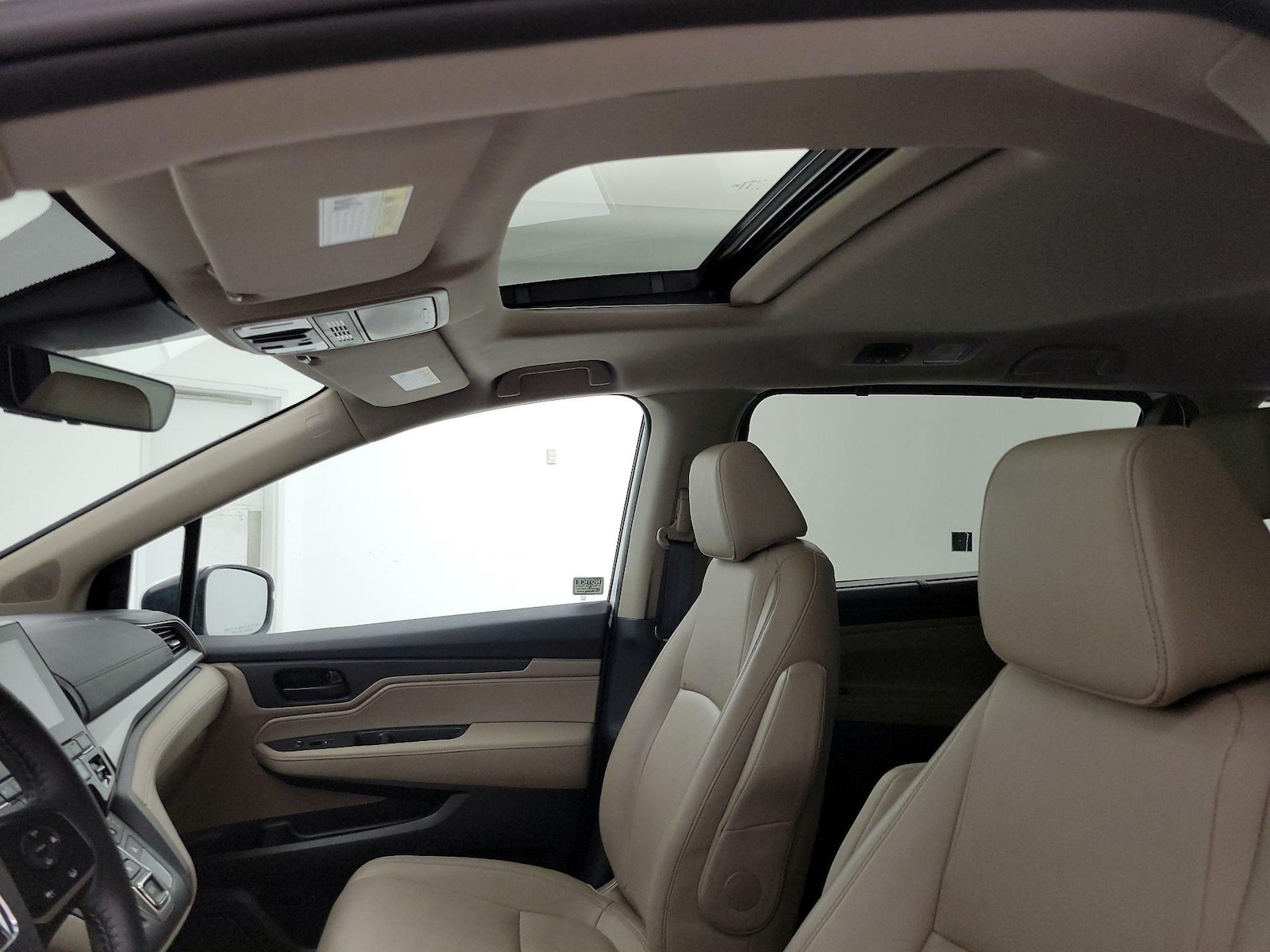 2023 Honda Odyssey EX-L - Photo 19