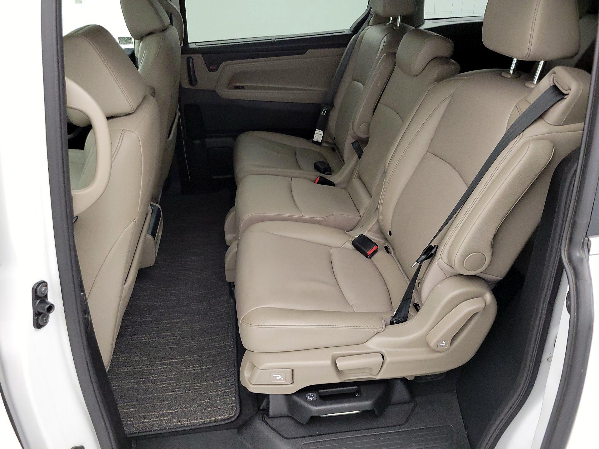 Thumbnail: 2023 Honda Odyssey - 19