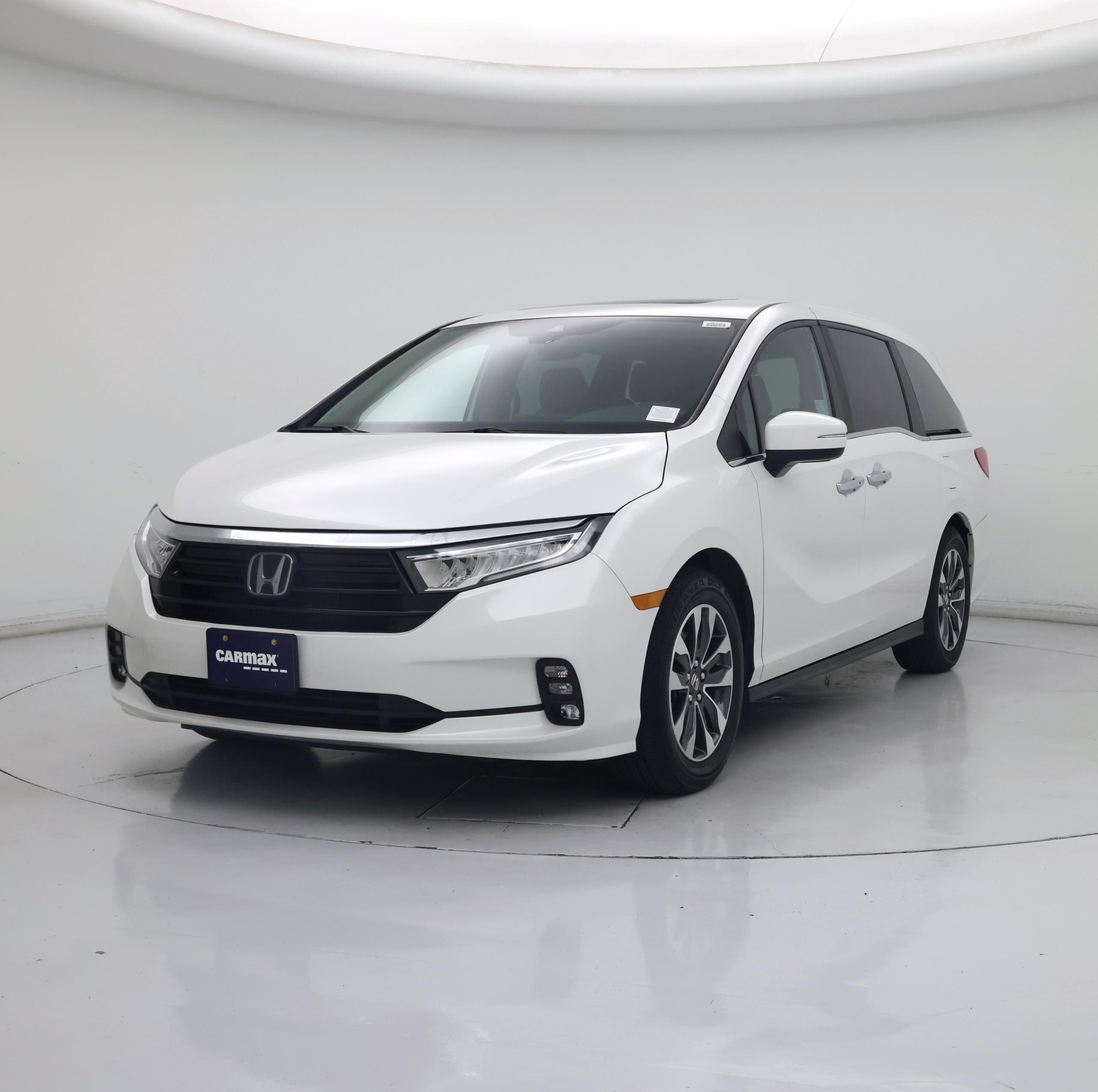 Thumbnail: 2023 Honda Odyssey - 4