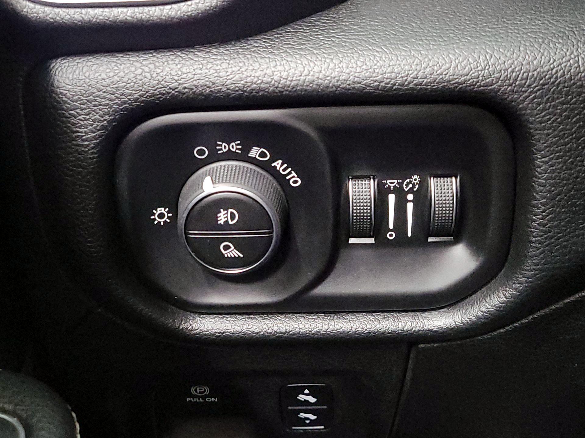 Thumbnail: 2020 RAM 1500 - 13