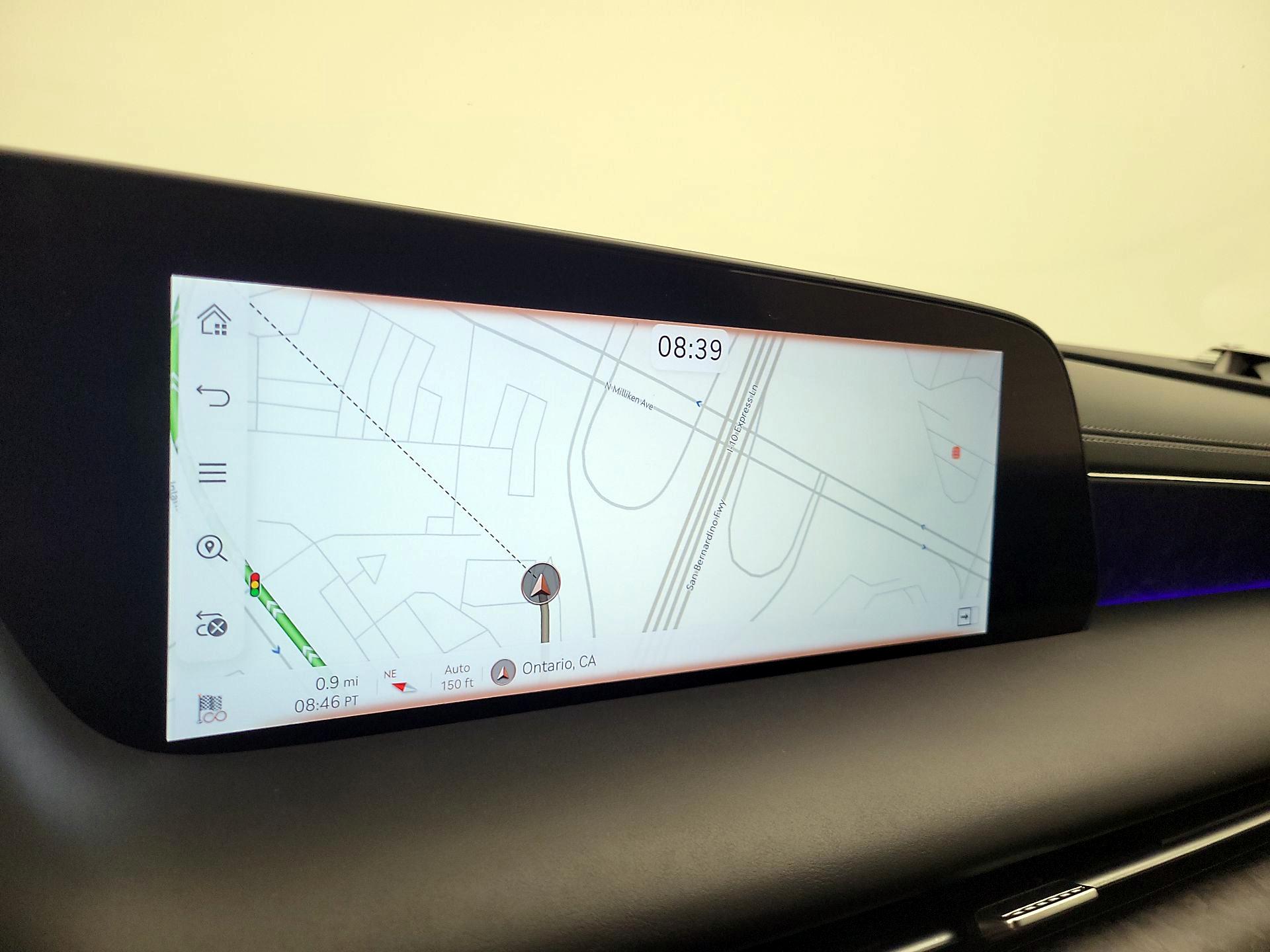 Thumbnail: 2023 Genesis G90 - 14