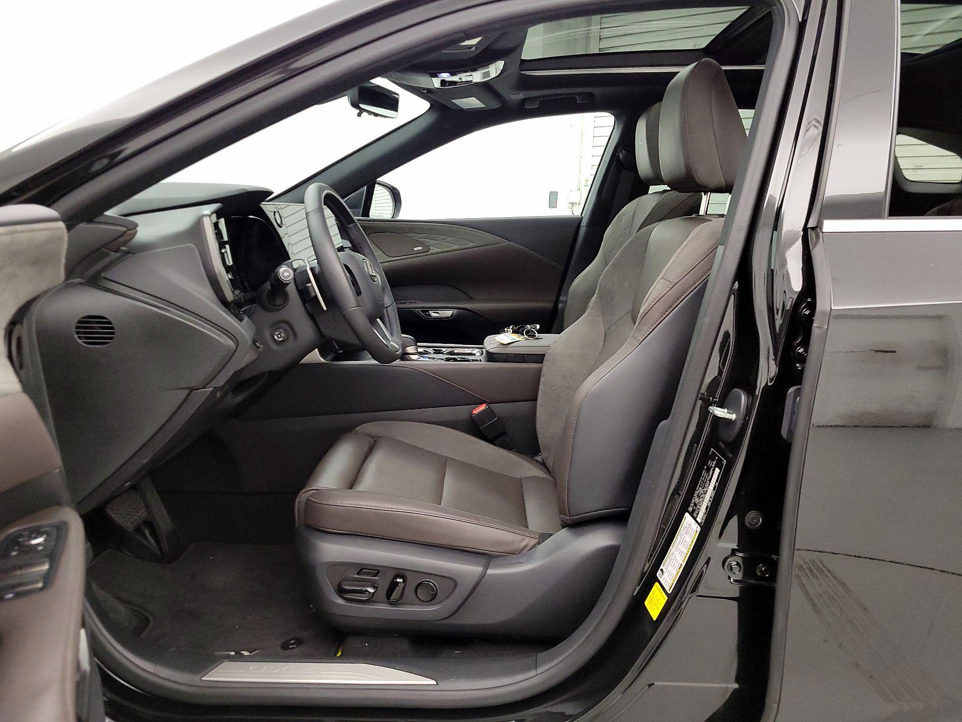 Thumbnail: 2025 Lexus RX - 11