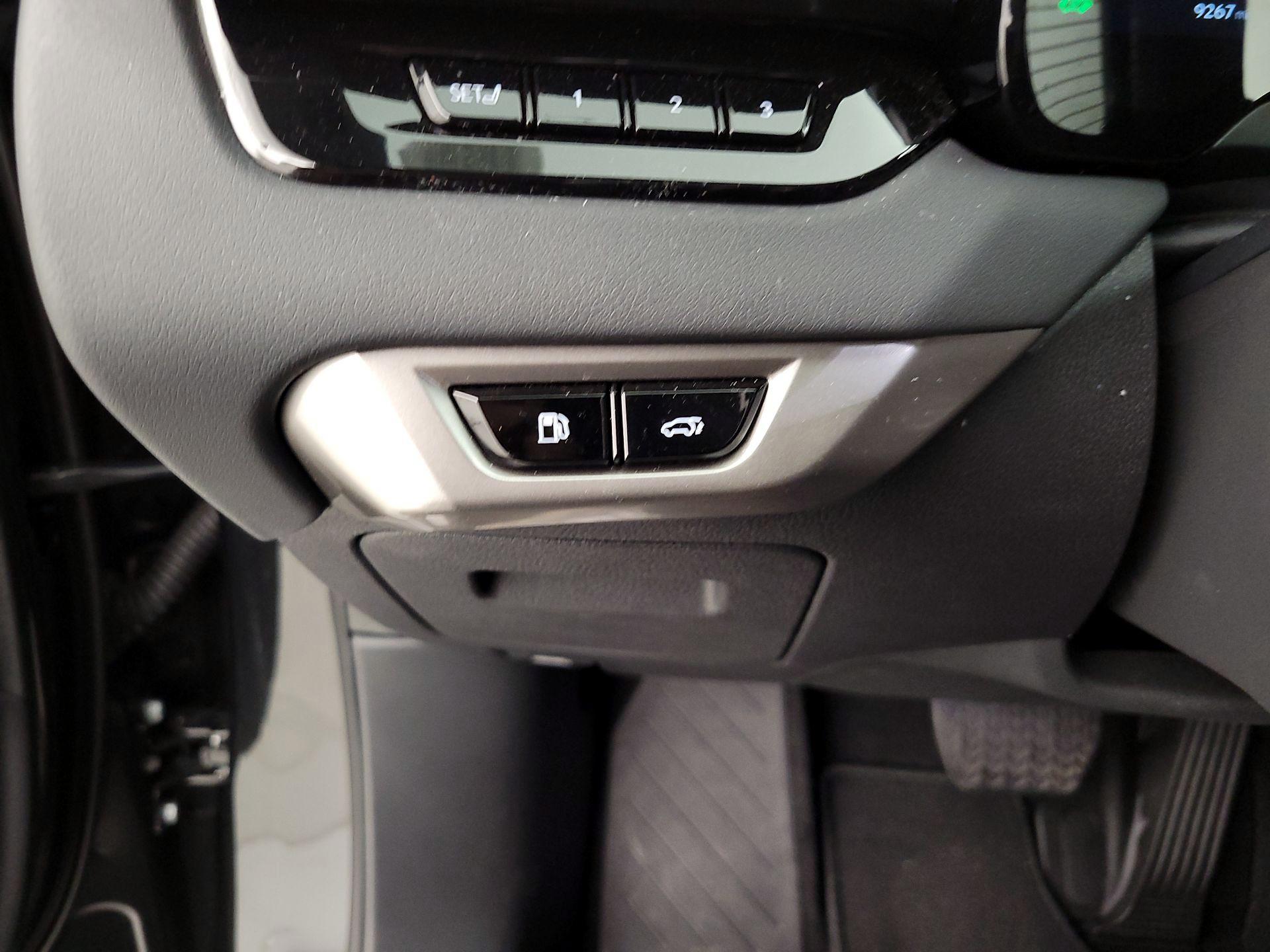 Thumbnail: 2025 Lexus RX - 13