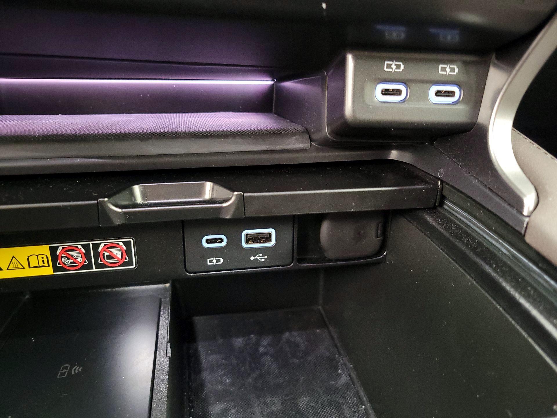 Thumbnail: 2025 Lexus RX - 18