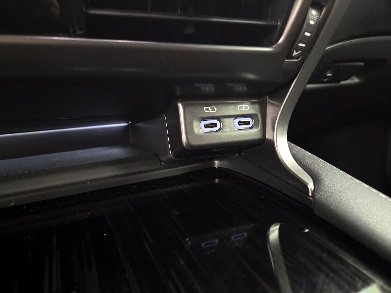 2026 Lexus RX 350 - Photo 19