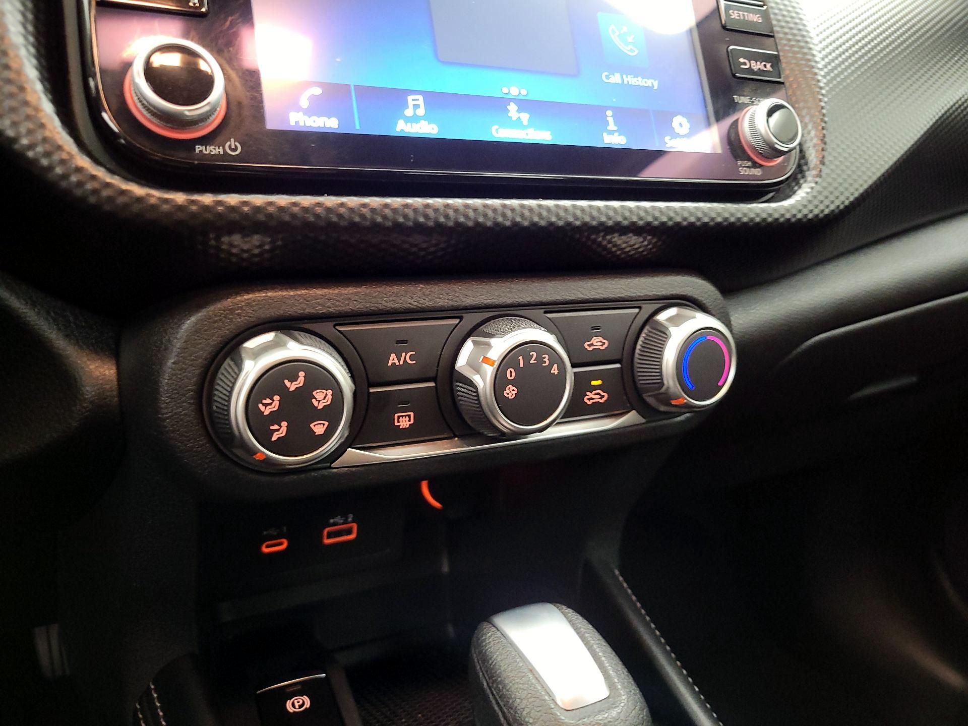 Thumbnail: 2023 Nissan Kicks - 15