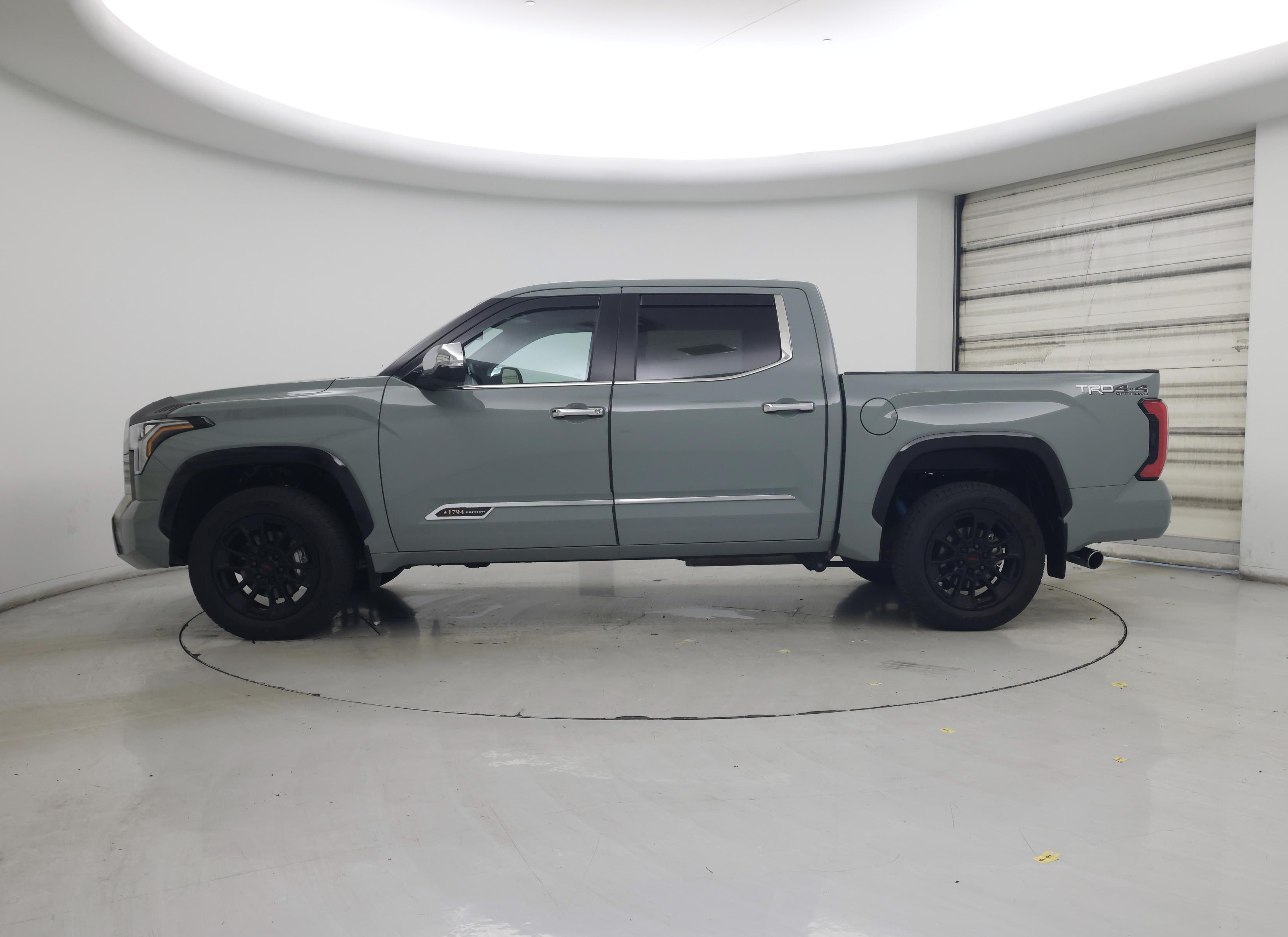 Thumbnail: 2025 Toyota Tundra - 3