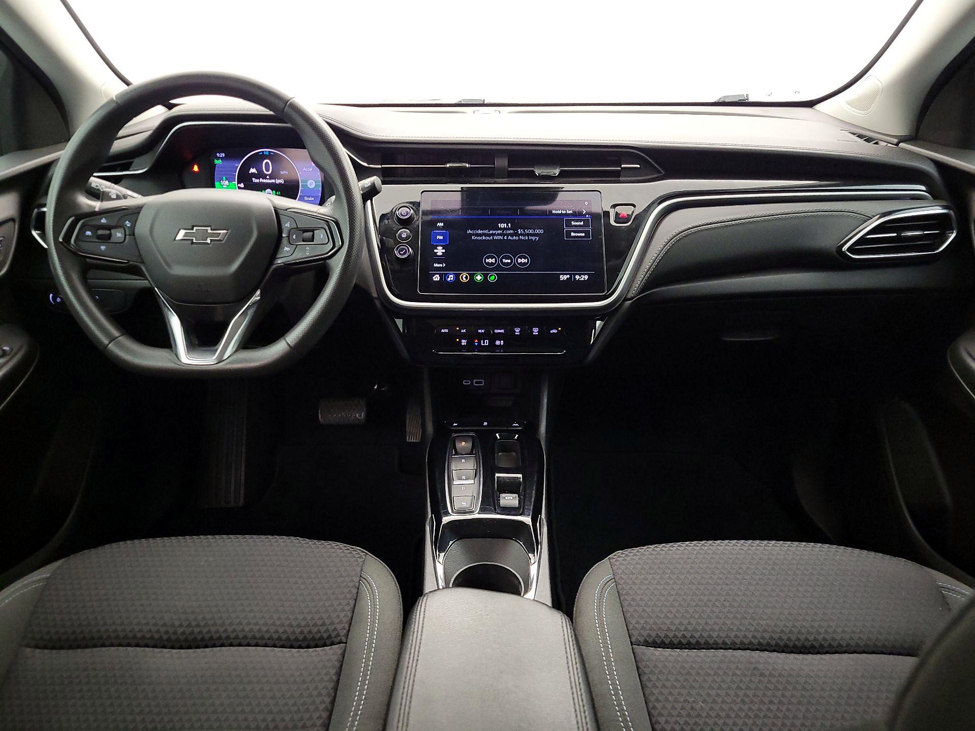 Thumbnail: 2023 Chevrolet Bolt EUV - 9