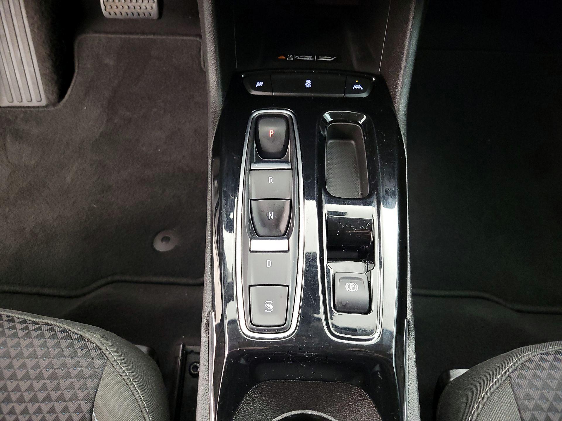 Thumbnail: 2023 Chevrolet Bolt EUV - 17