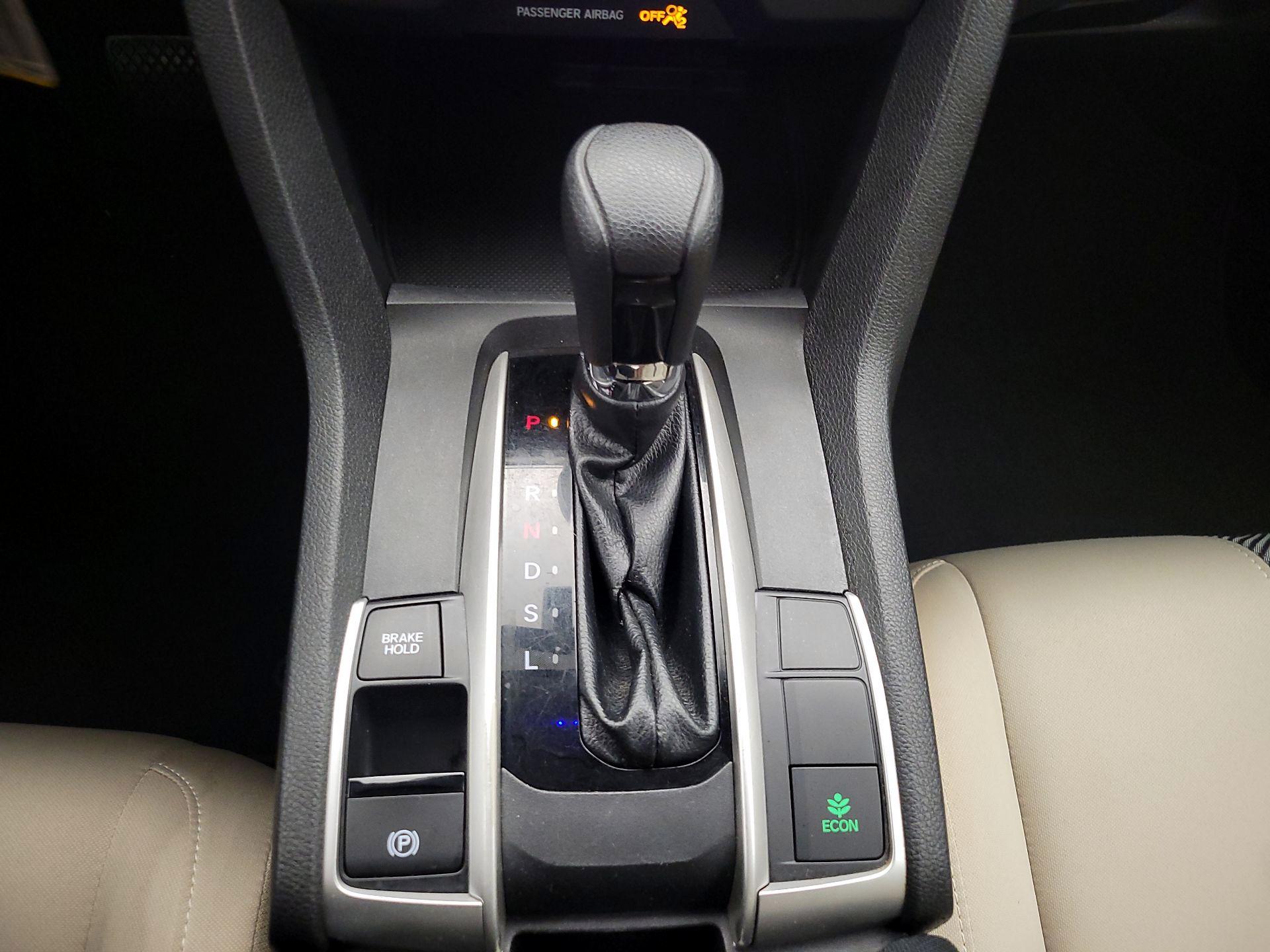 Thumbnail: 2018 Honda Civic - 17