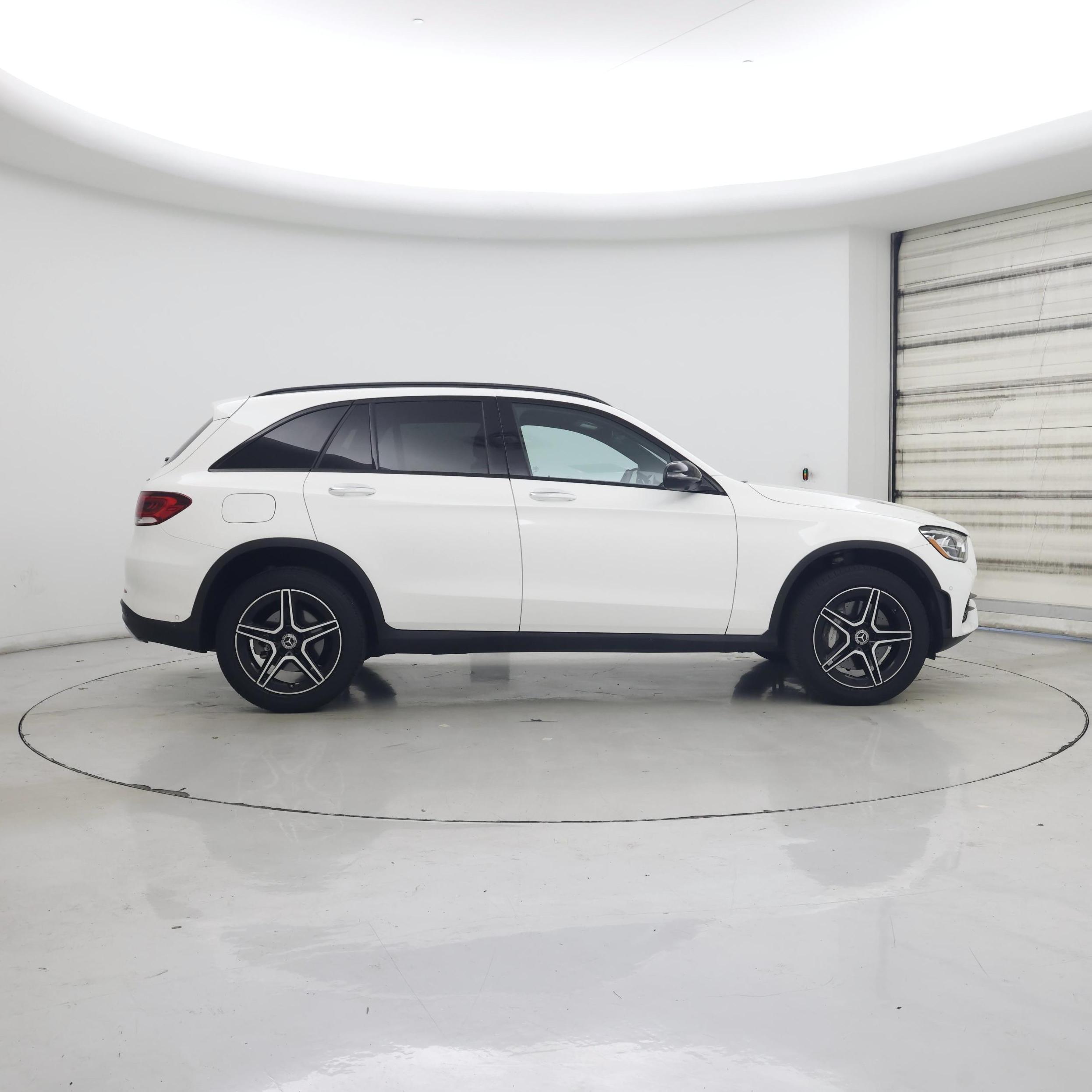 Thumbnail: 2022 Mercedes-Benz GLC - 7