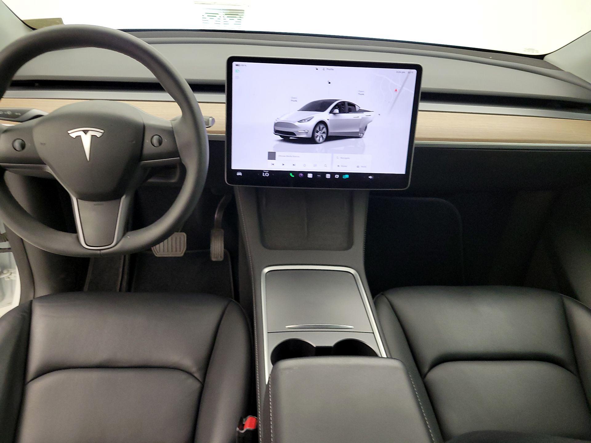 Thumbnail: 2024 Tesla Model Y - 9