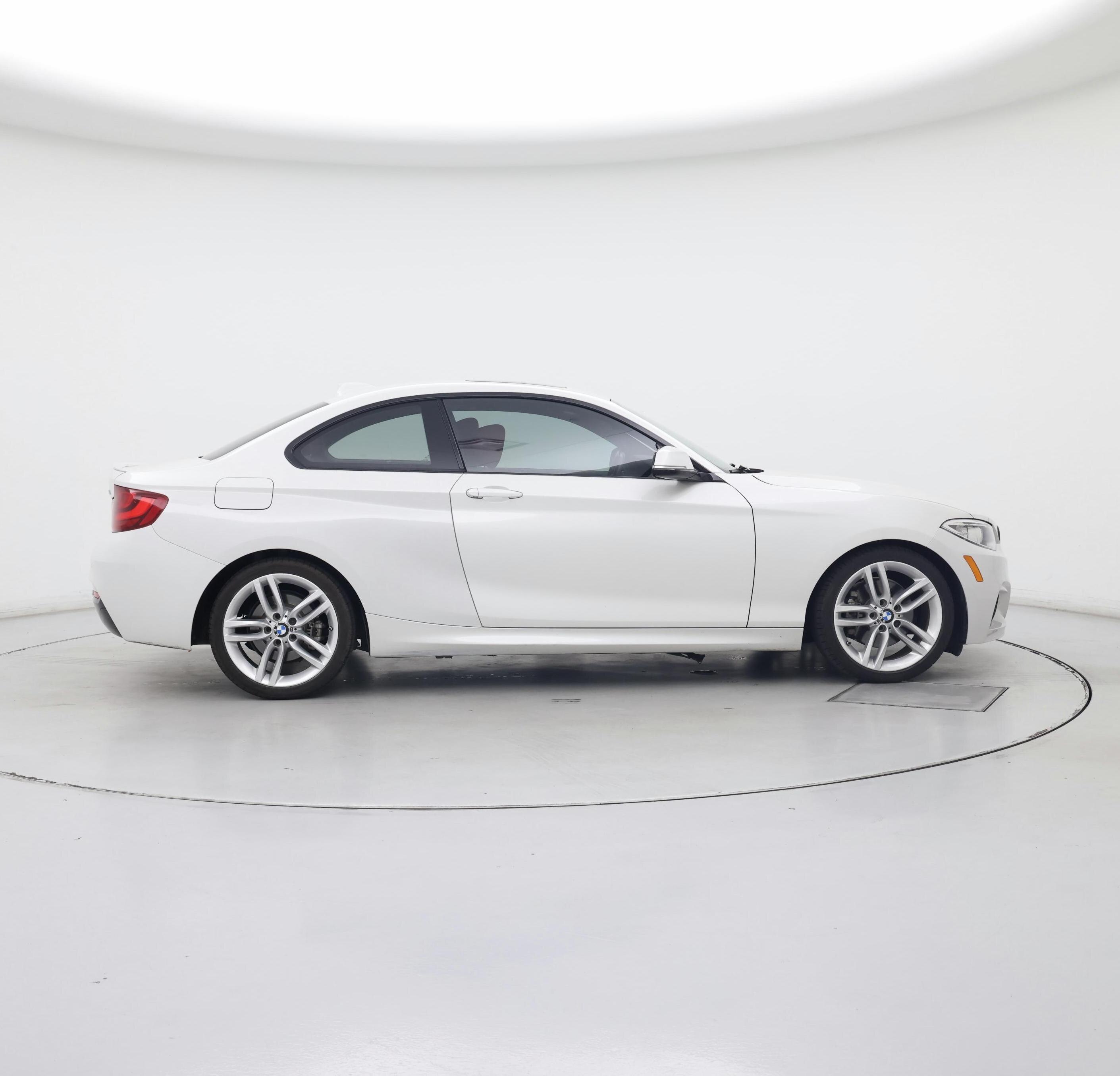 Thumbnail: 2017 BMW 2 Series - 7