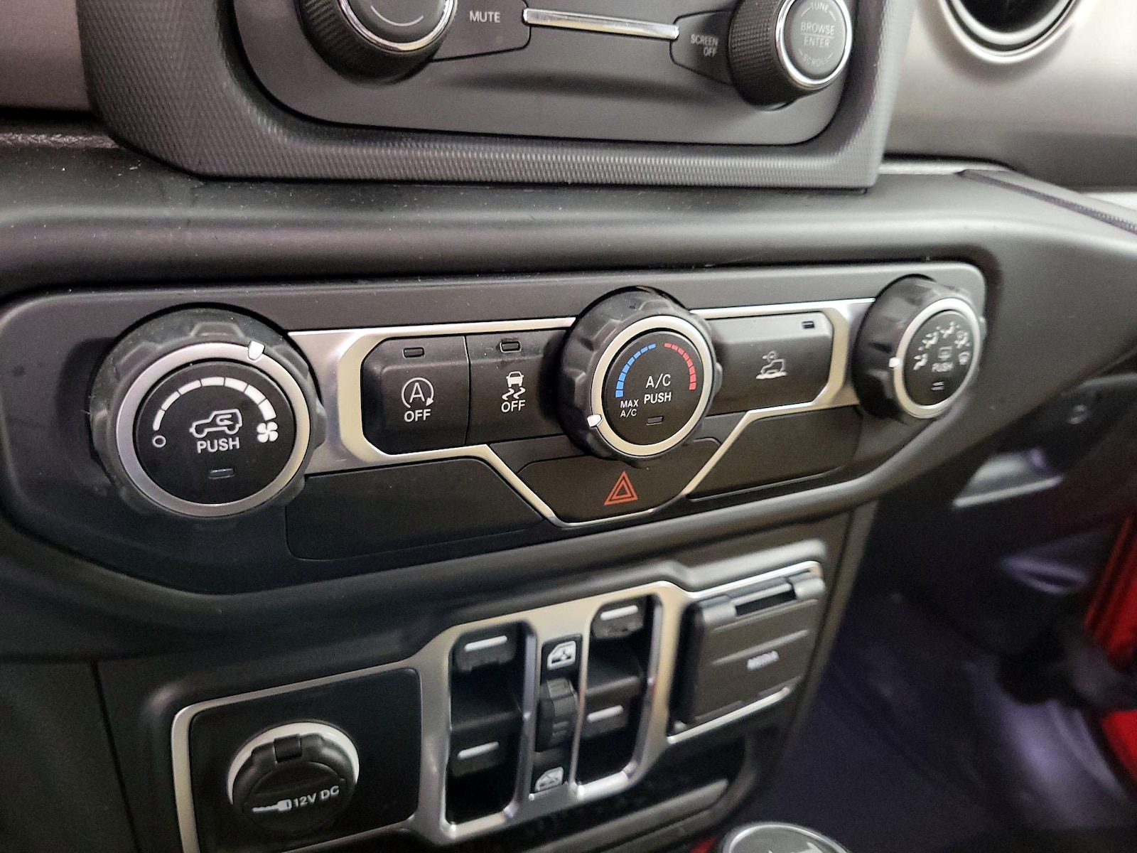 2021 Jeep Wrangler Unlimited Sport - Photo 17