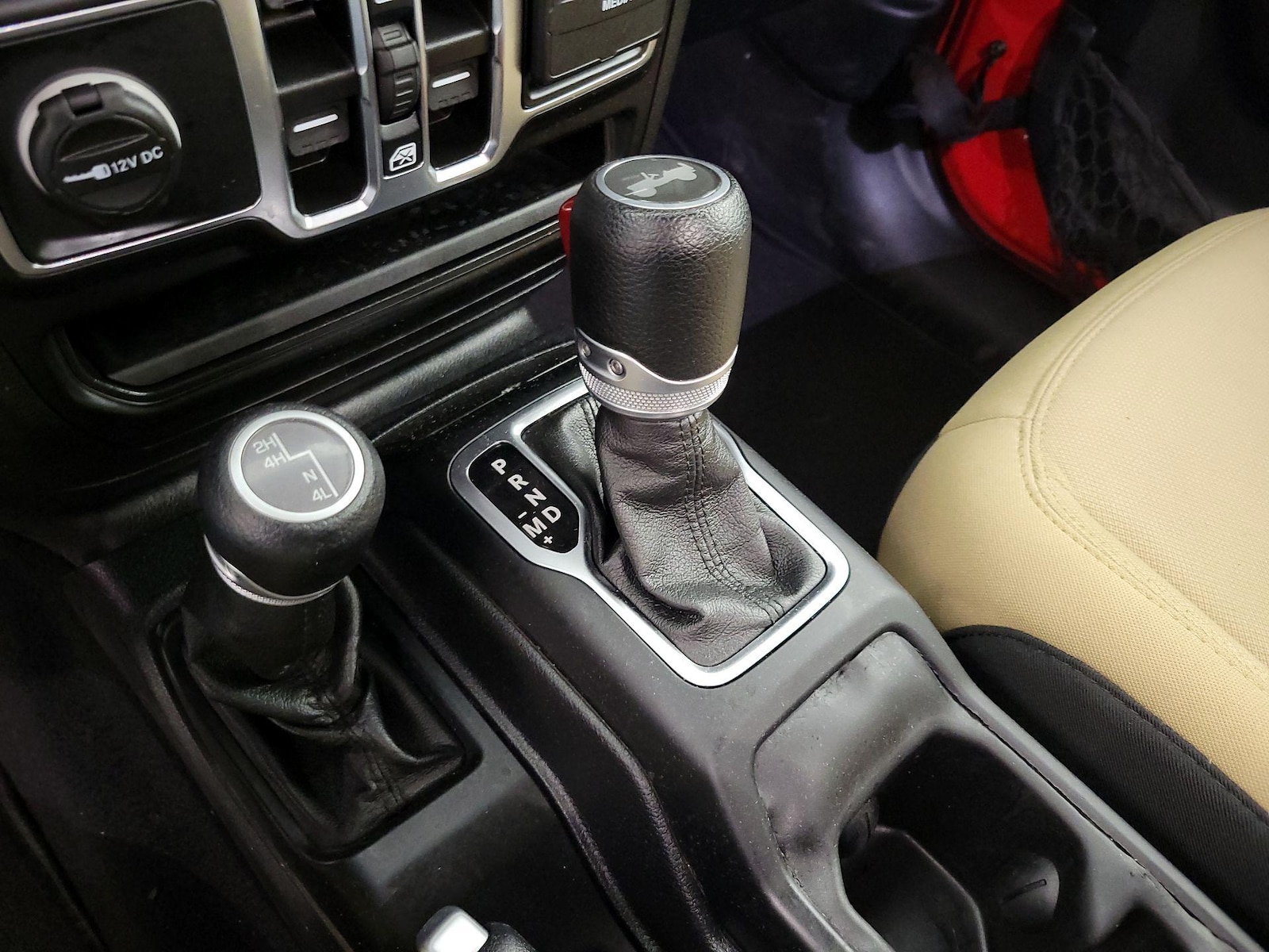 2021 Jeep Wrangler Unlimited Sport - Photo 18