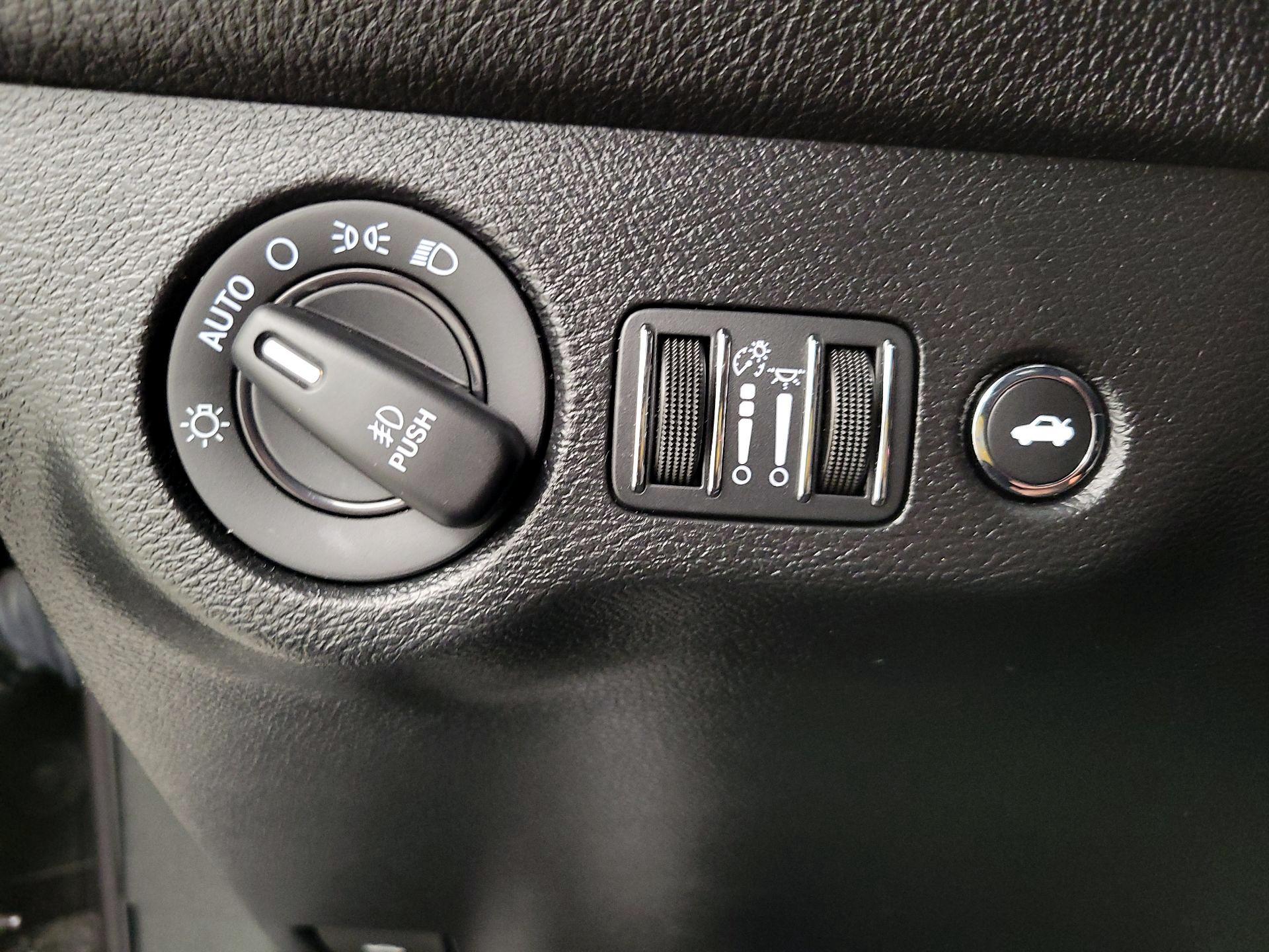 Thumbnail: 2021 Dodge Challenger - 13