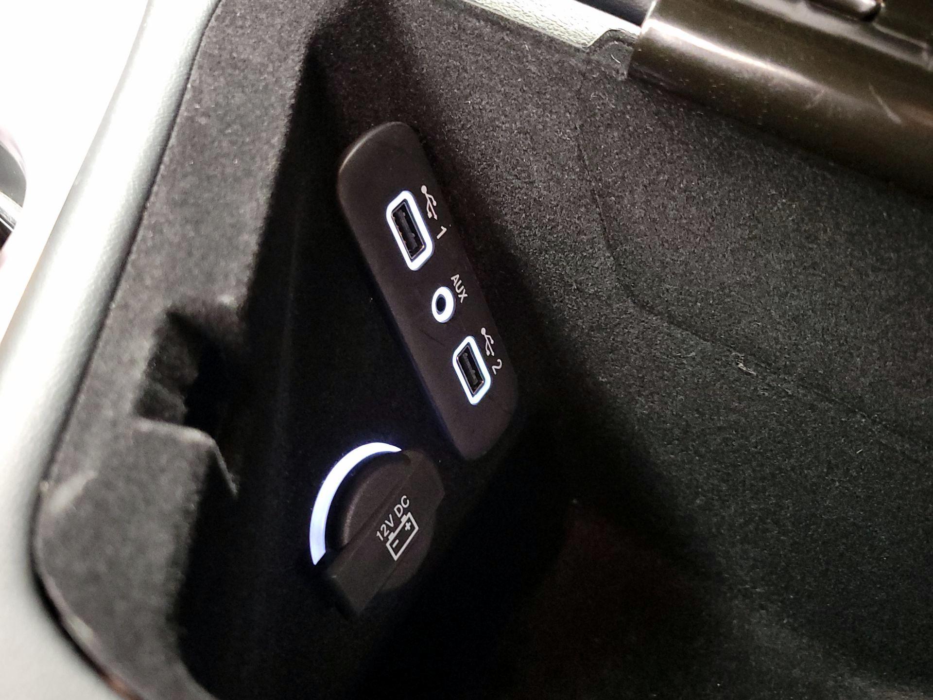 Thumbnail: 2021 Dodge Challenger - 18