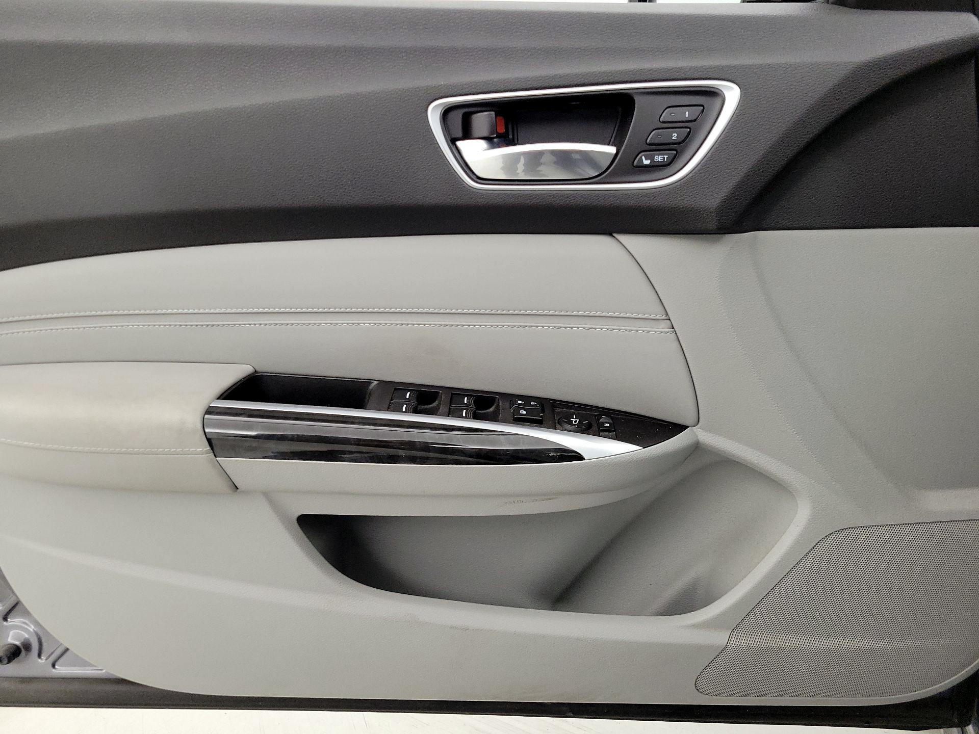 Thumbnail: 2020 Acura TLX - 12