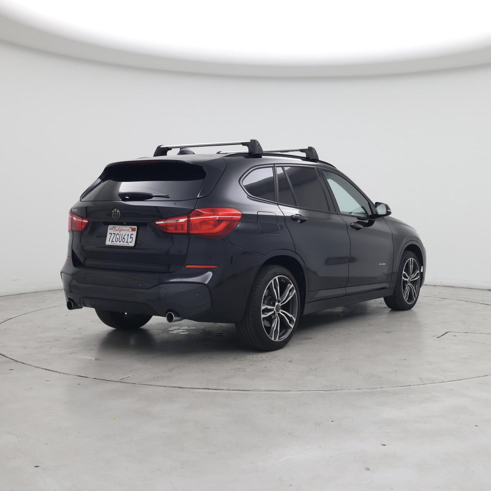 Thumbnail: 2017 BMW X1 - 8