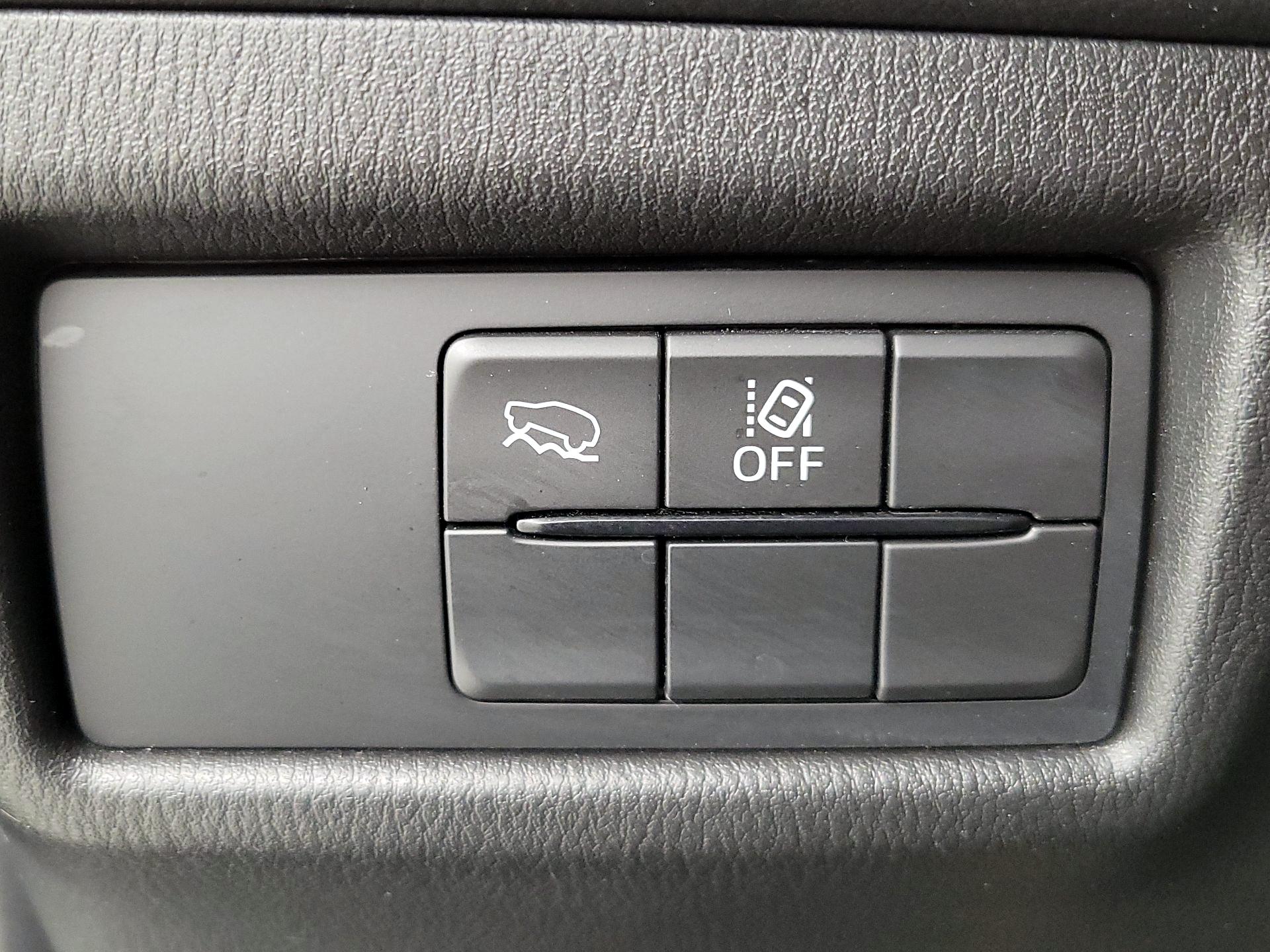 Thumbnail: 2025 Mazda CX-5 - 13