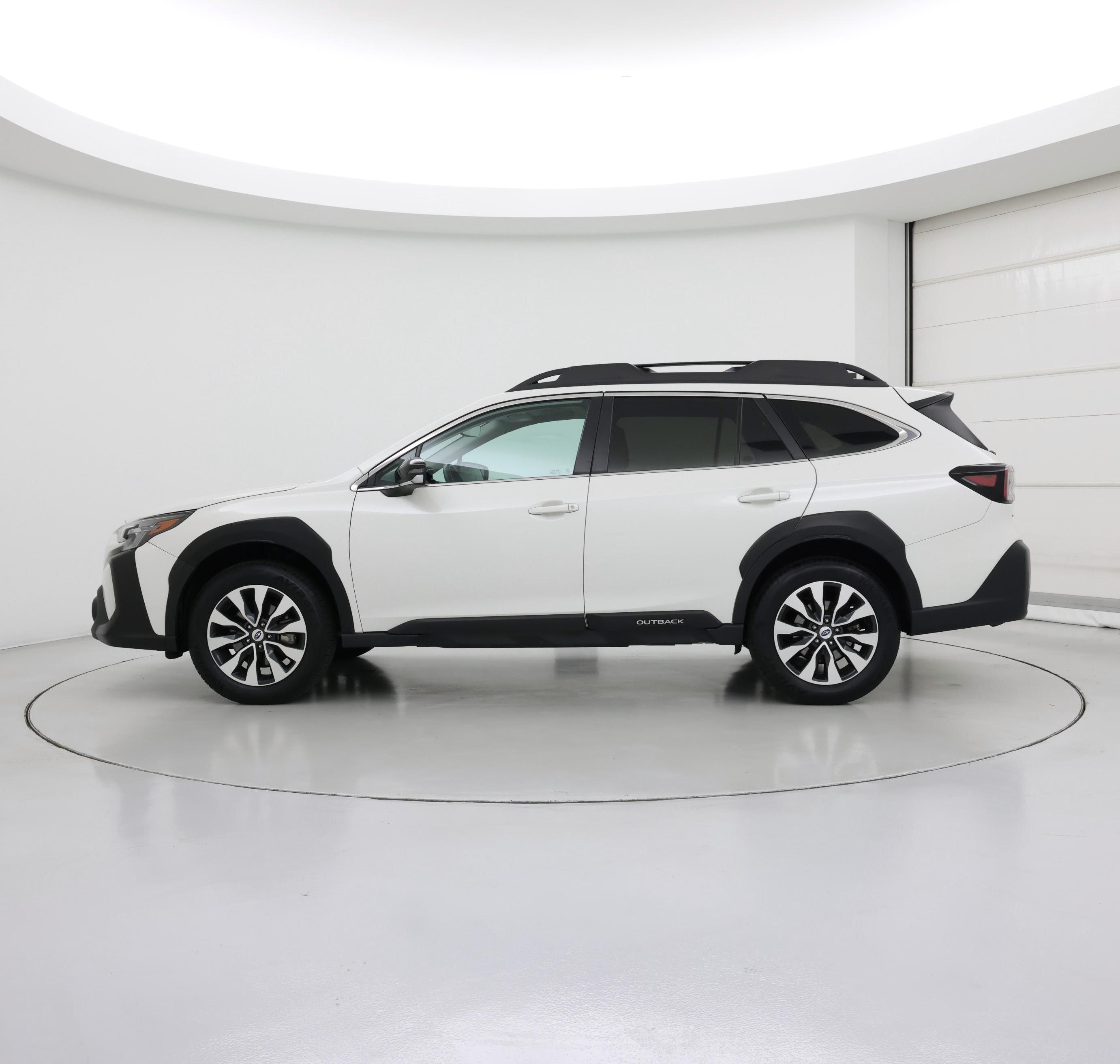 Thumbnail: 2023 Subaru Outback - 3