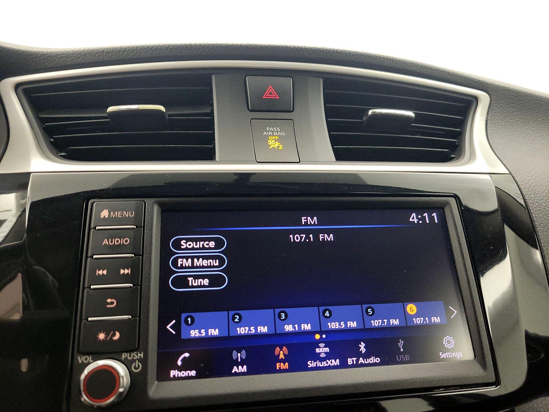 Thumbnail: 2019 Nissan Sentra - 15