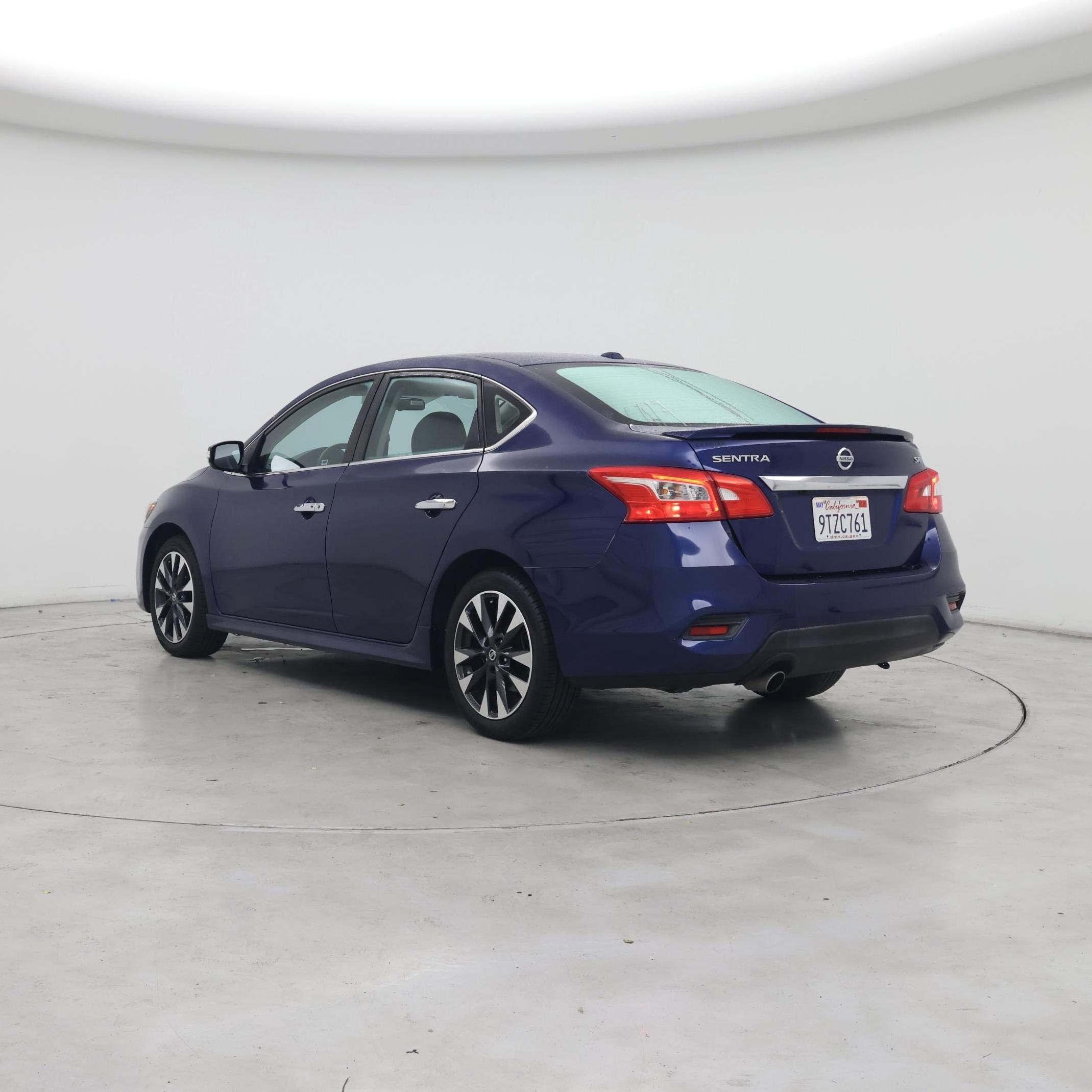 Thumbnail: 2019 Nissan Sentra - 2