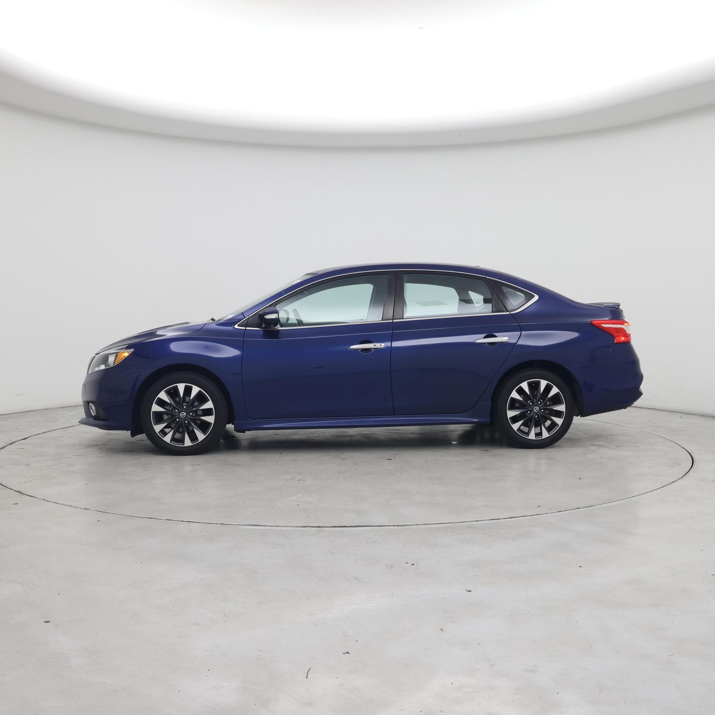 Thumbnail: 2019 Nissan Sentra - 3