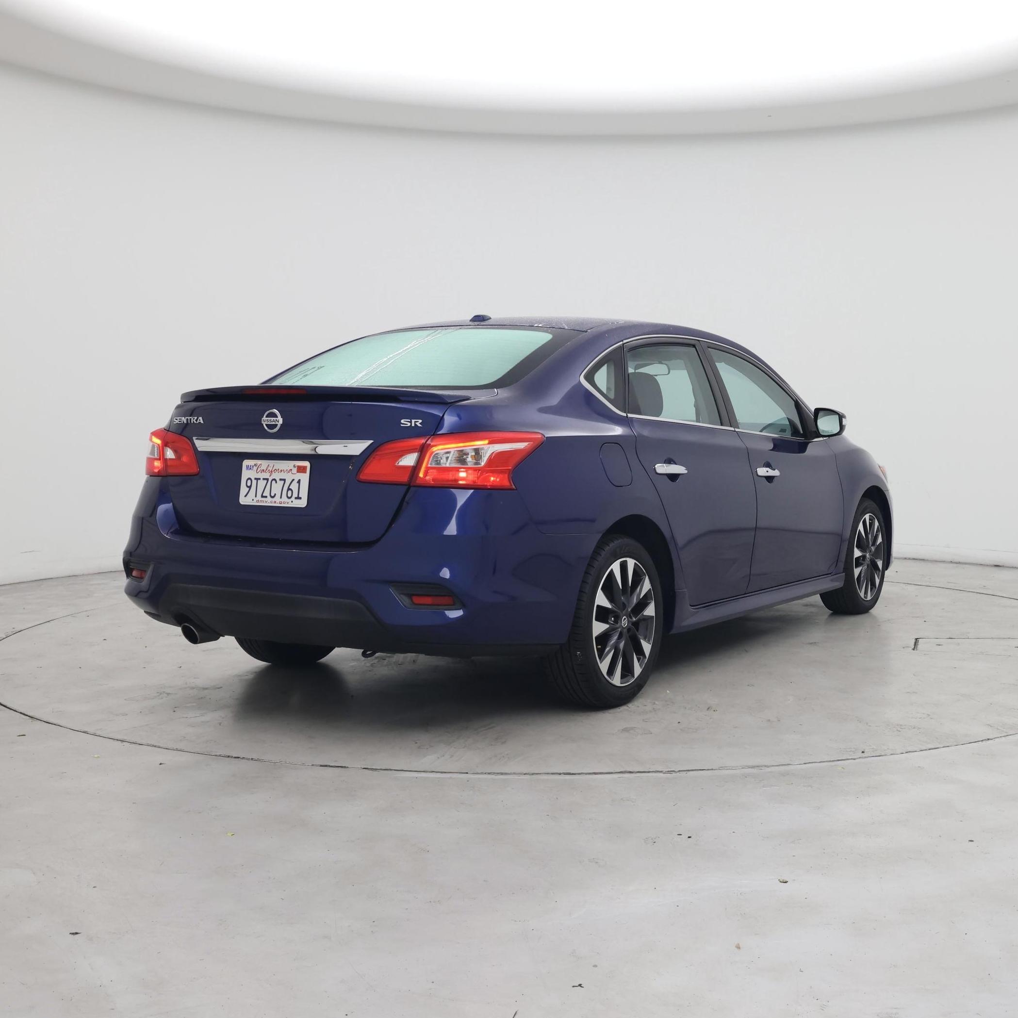 Thumbnail: 2019 Nissan Sentra - 8